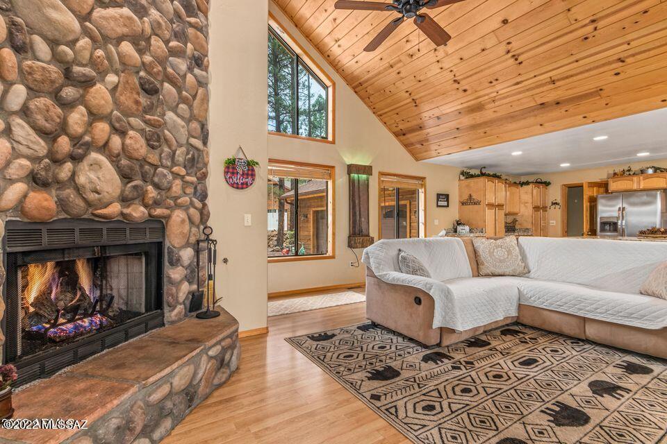 4835 Greens Peak Circle