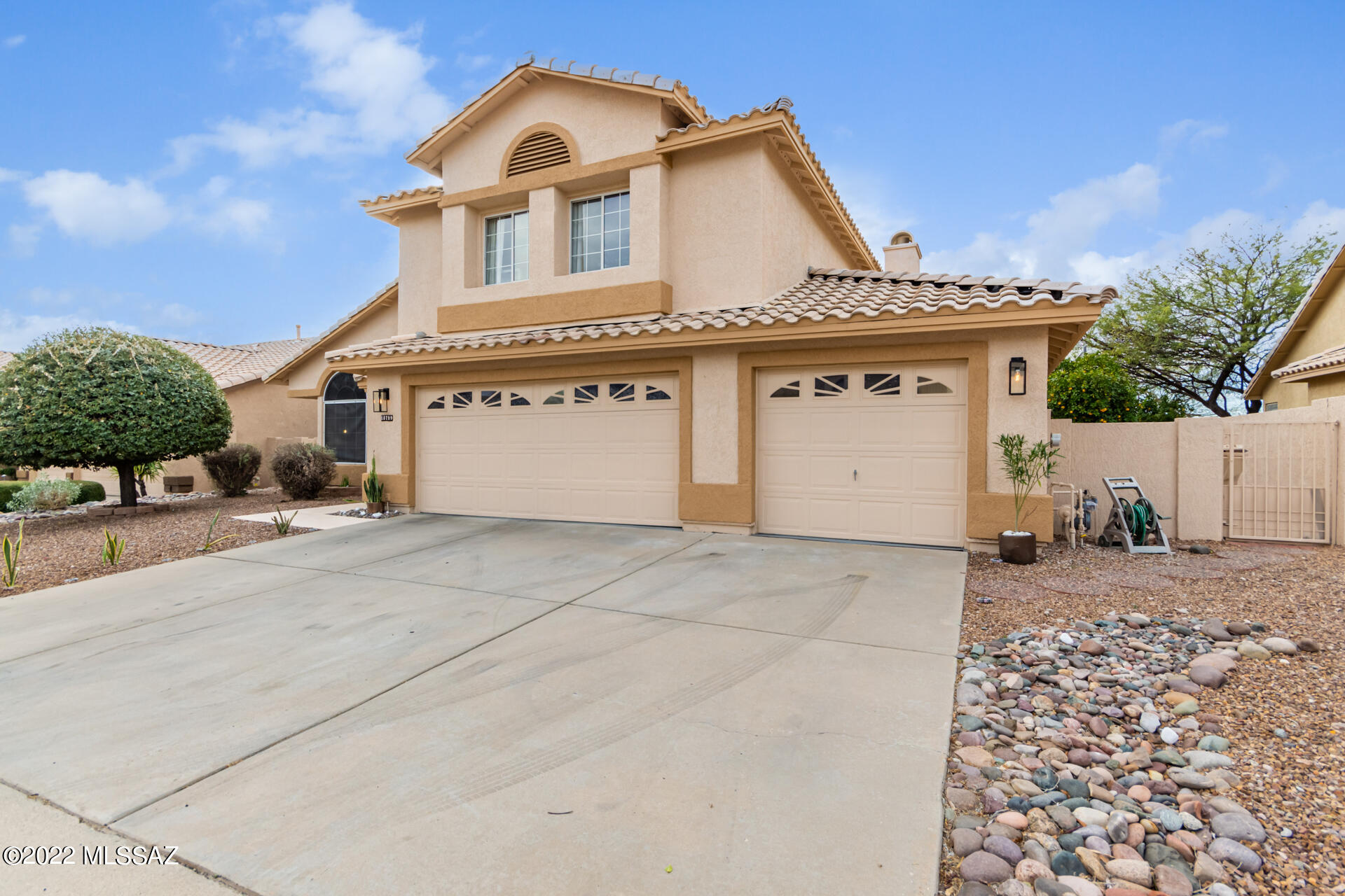 10789 N Glen Abbey Drive