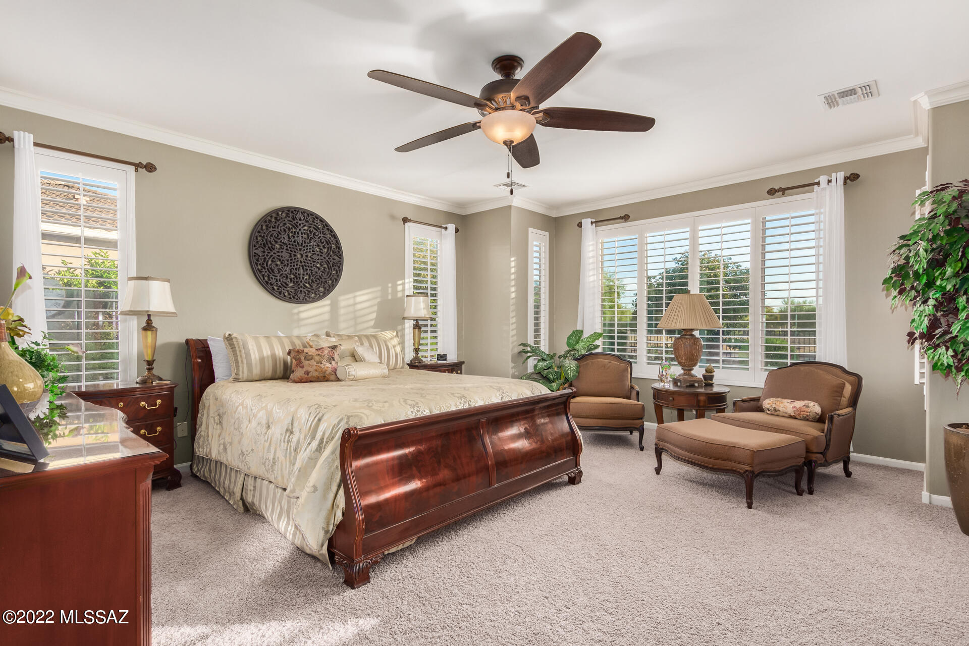 2574 E Glen Canyon Road