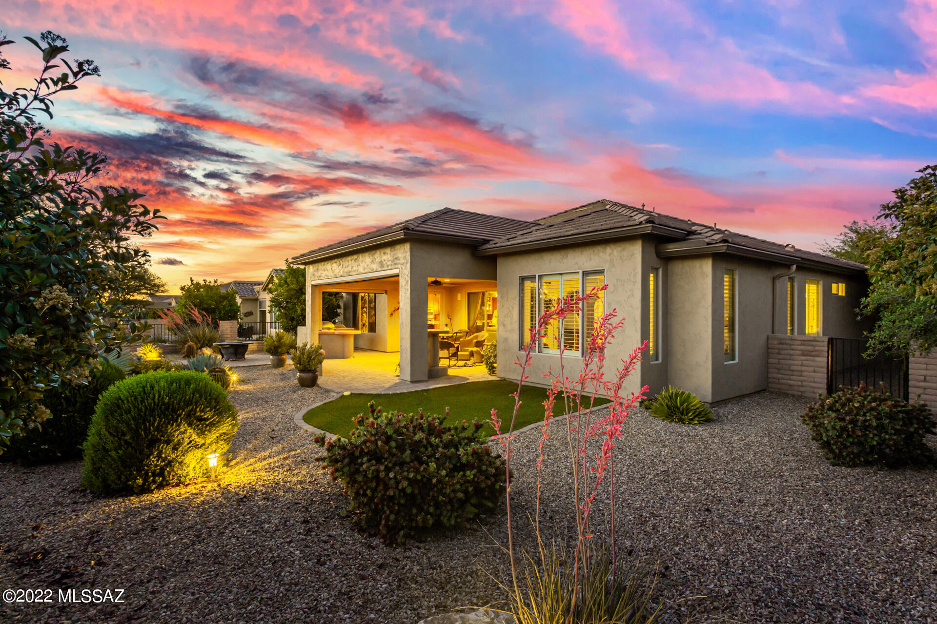 2574 E Glen Canyon Road