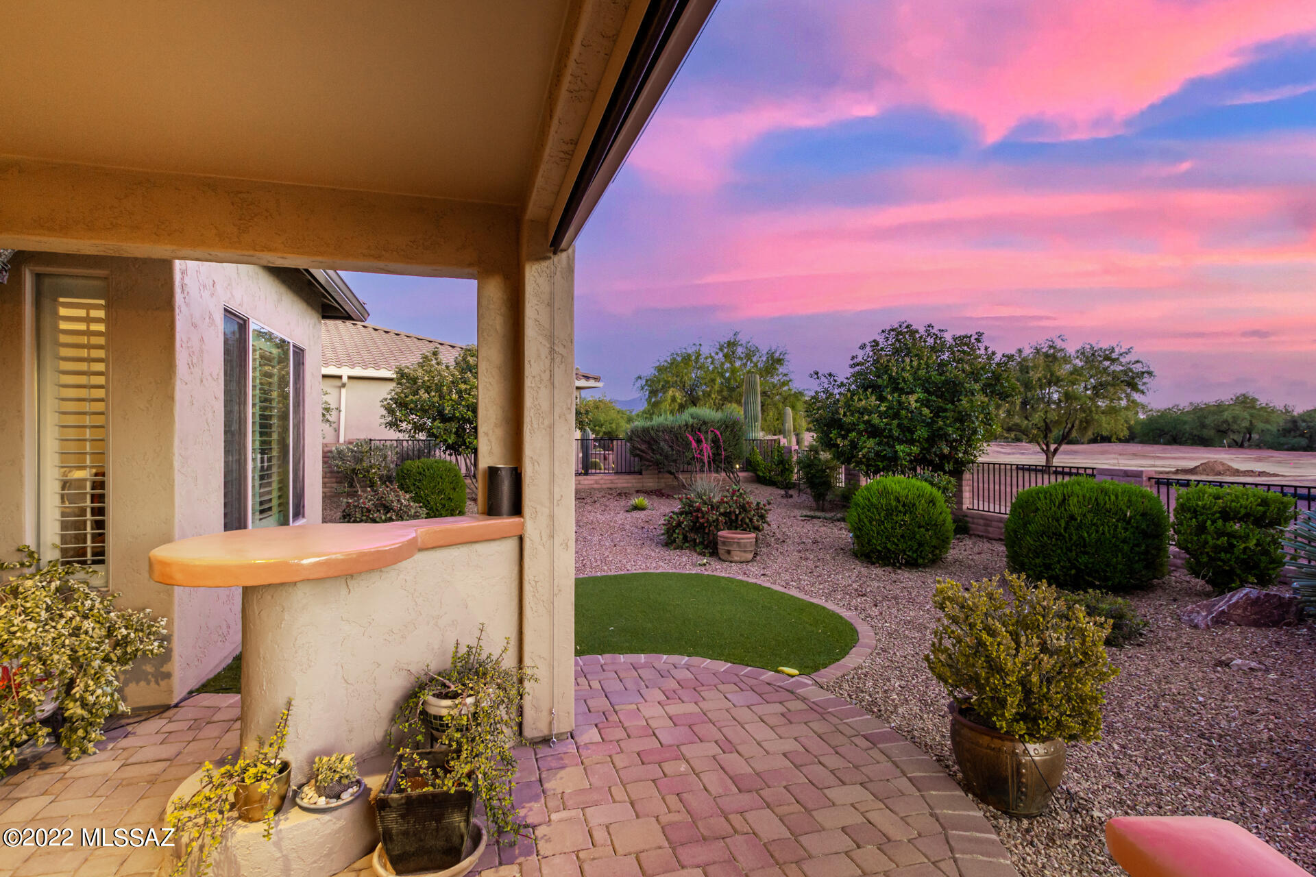 2574 E Glen Canyon Road