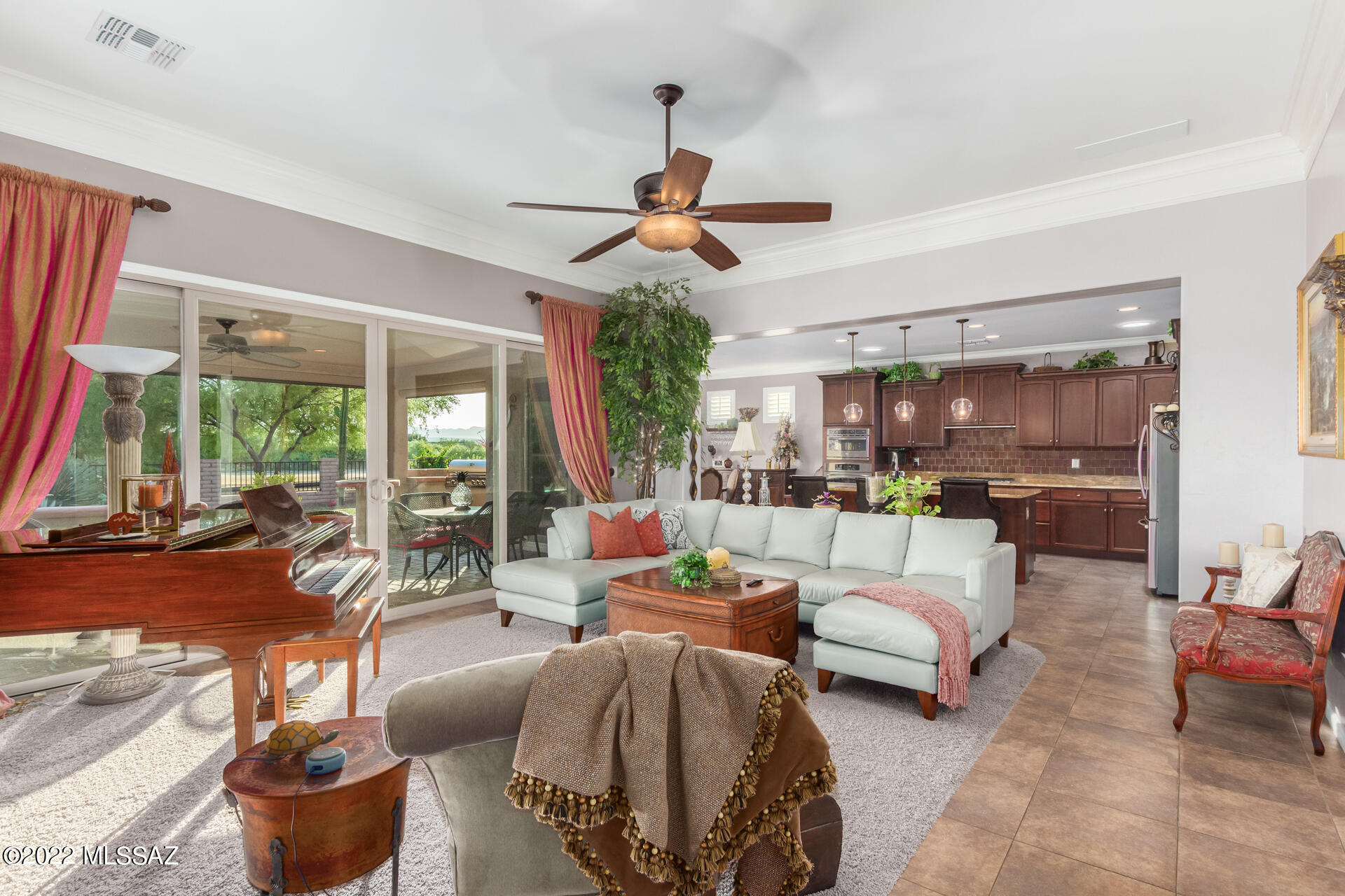 2574 E Glen Canyon Road