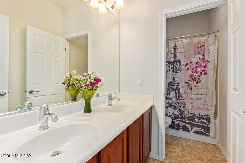 6031 W Montebello Way