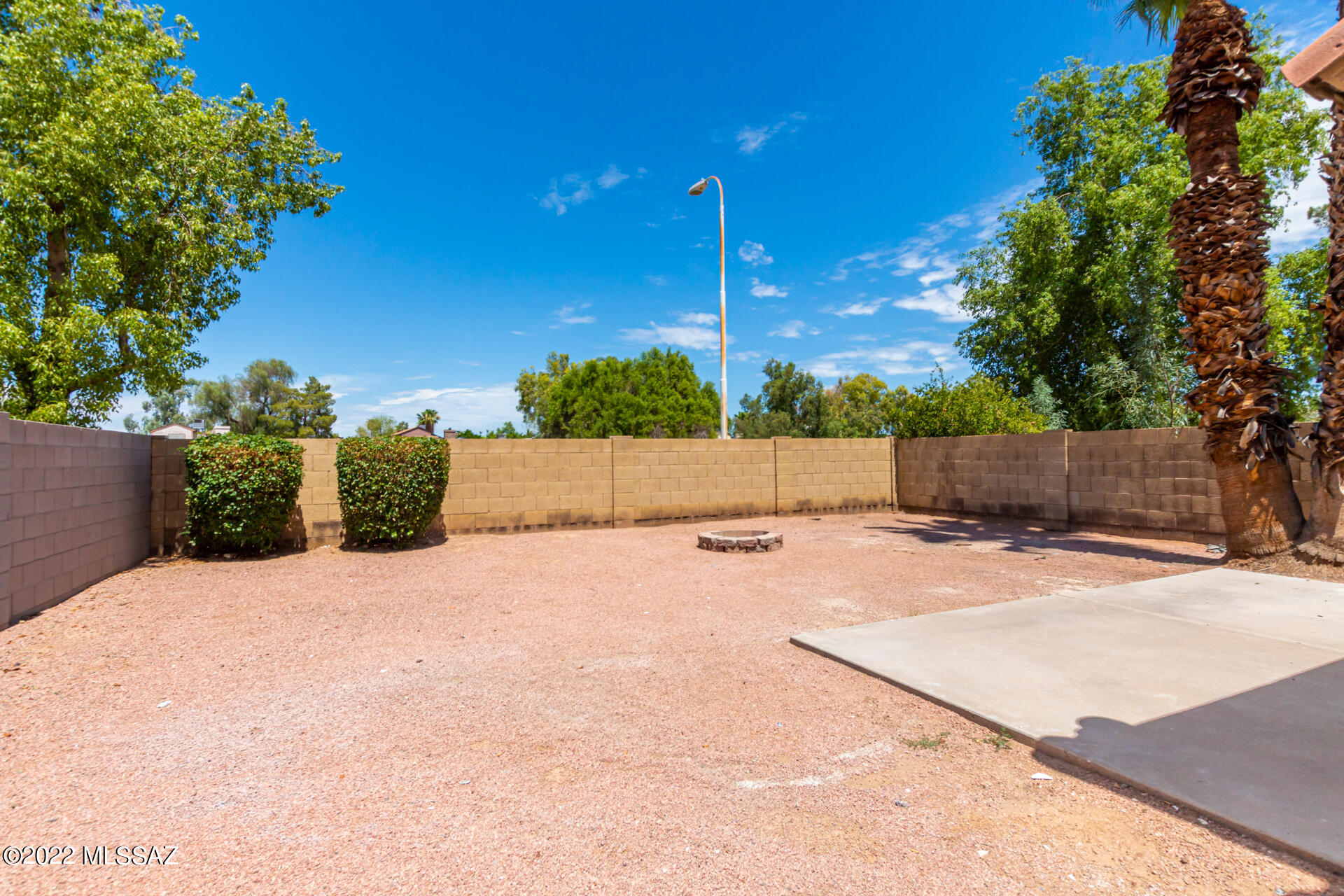 3852 W Folley Street