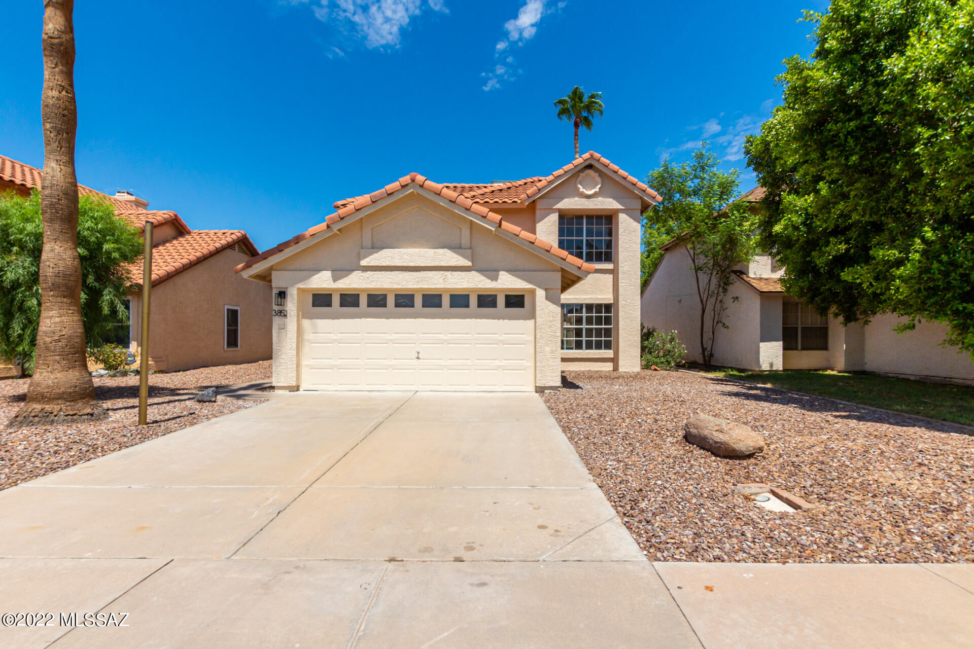 3852 W Folley Street