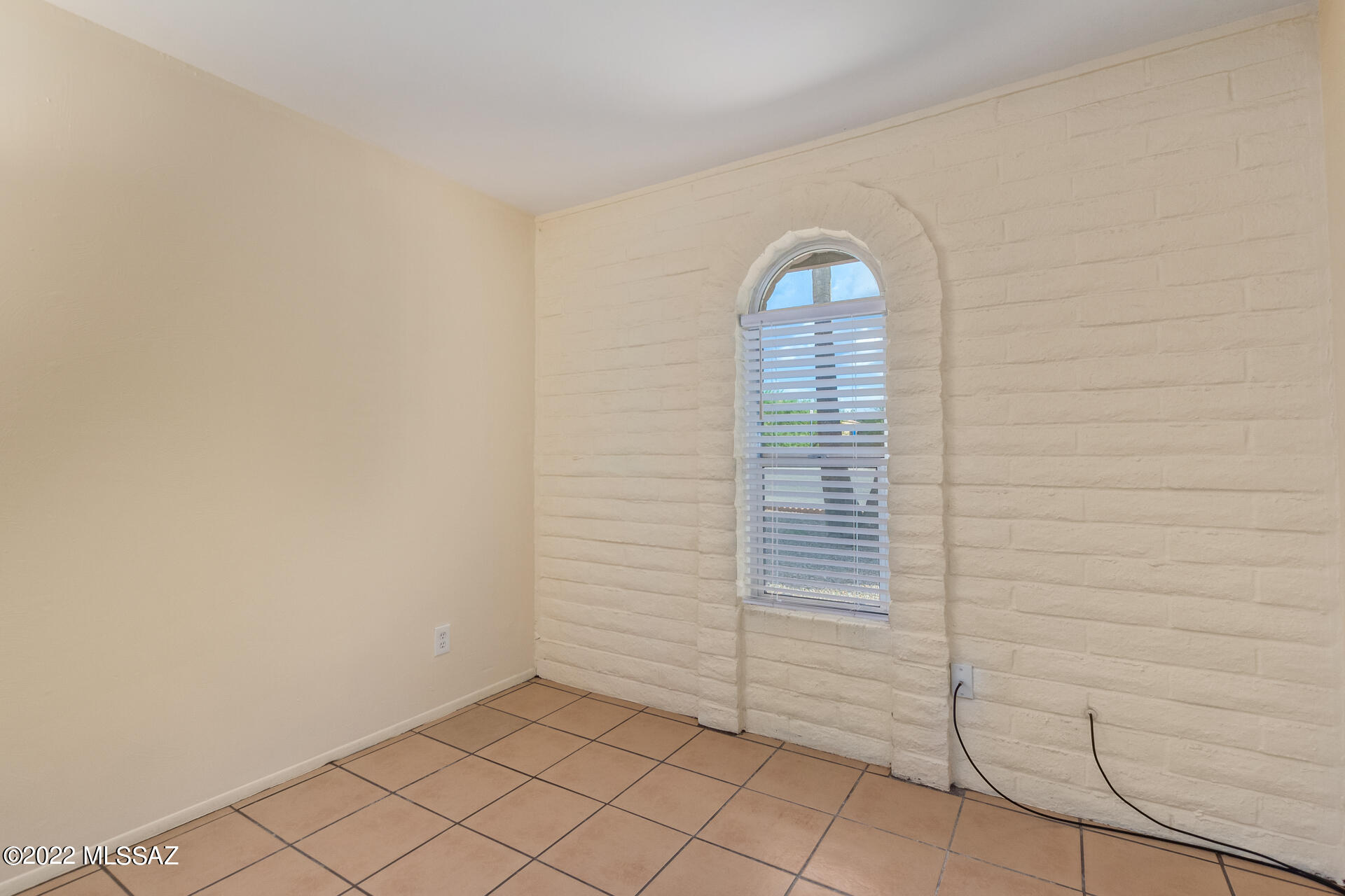 2742 W Rudasill Road