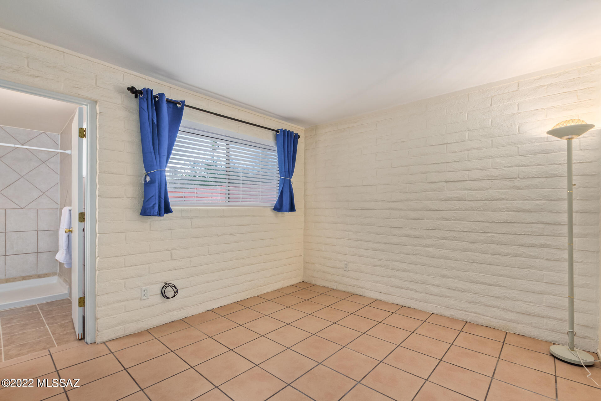 2742 W Rudasill Road