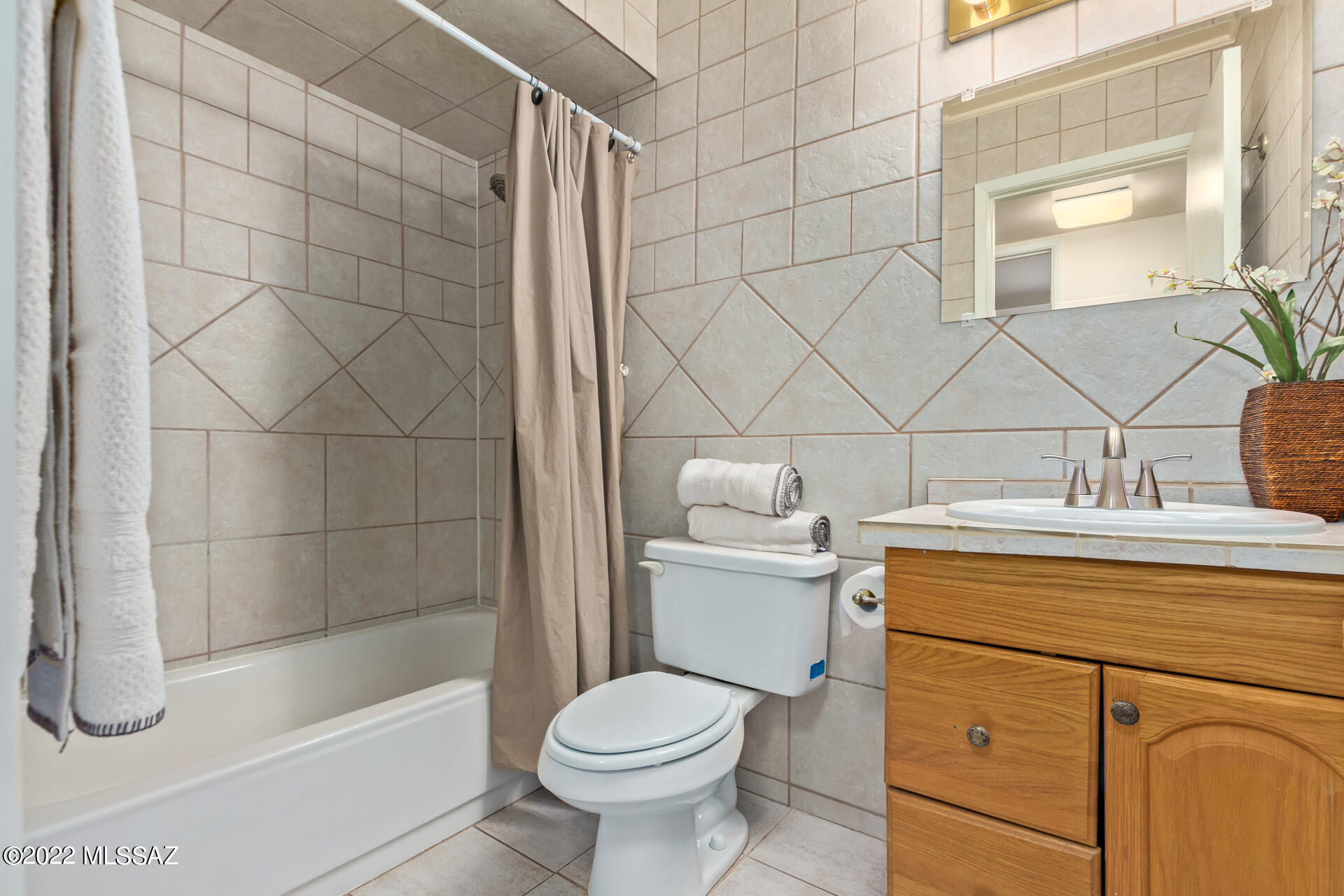 2742 W Rudasill Road