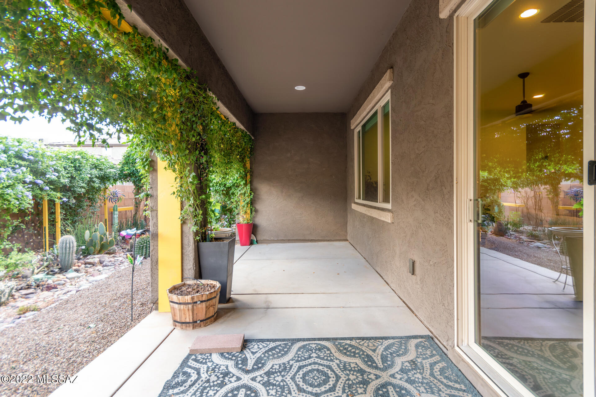 188 E Woolystar Court