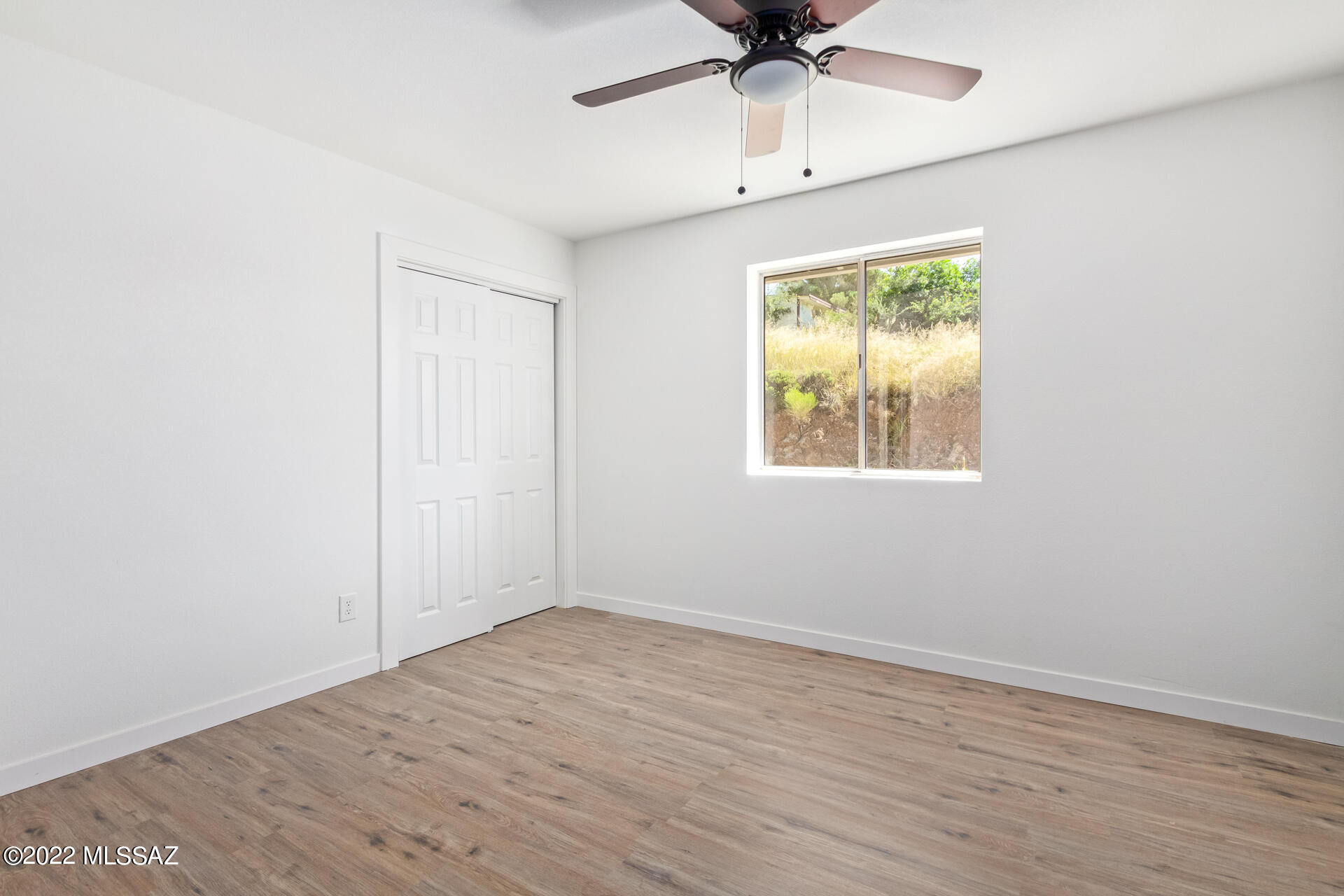 2245 W Beverly Circle