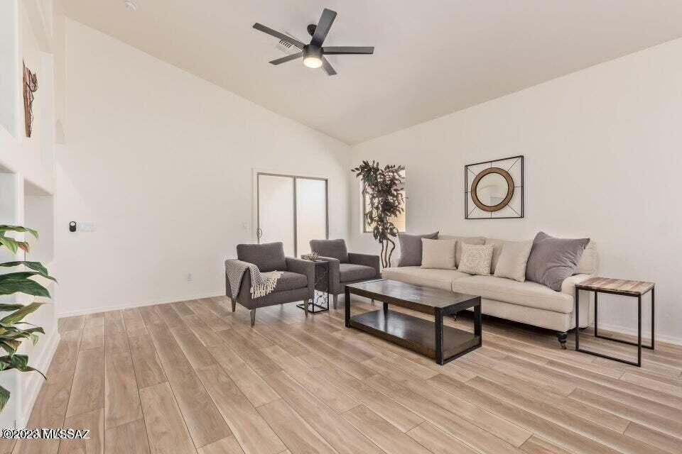 1786 E Chaparral Drive