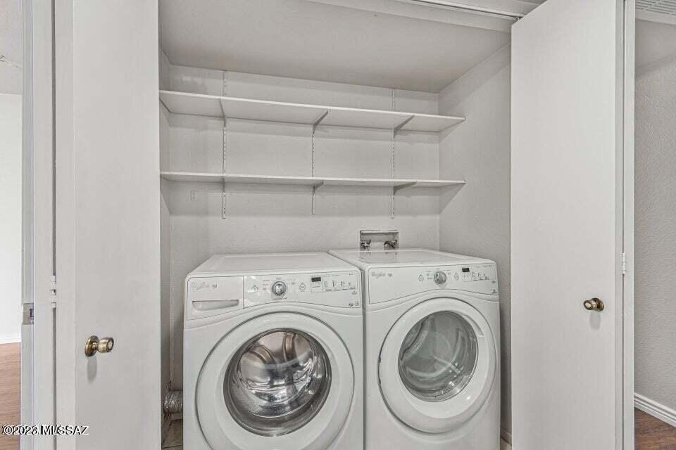 8753 E Via Taz Norte