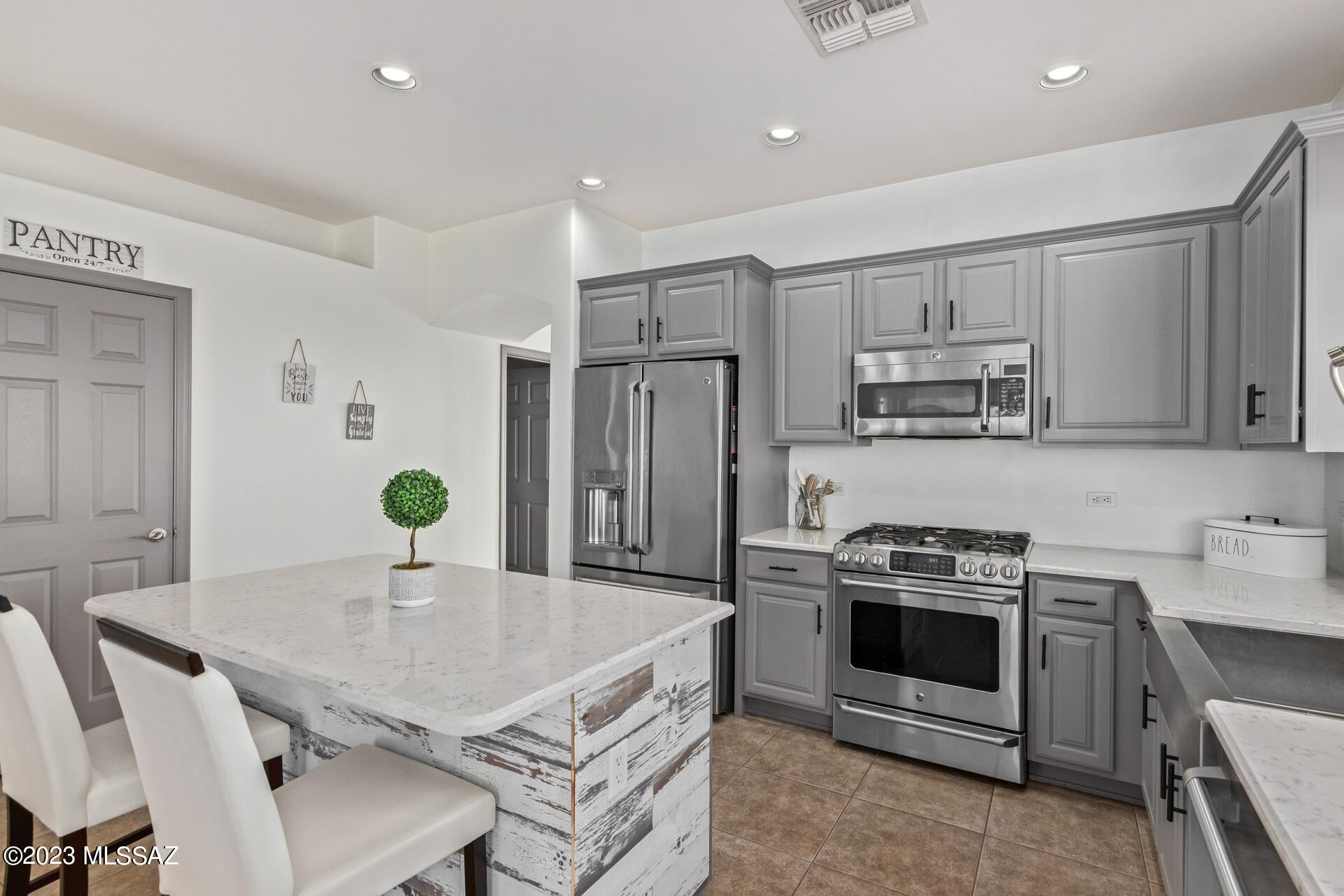 17505 S Garden Sage Loop