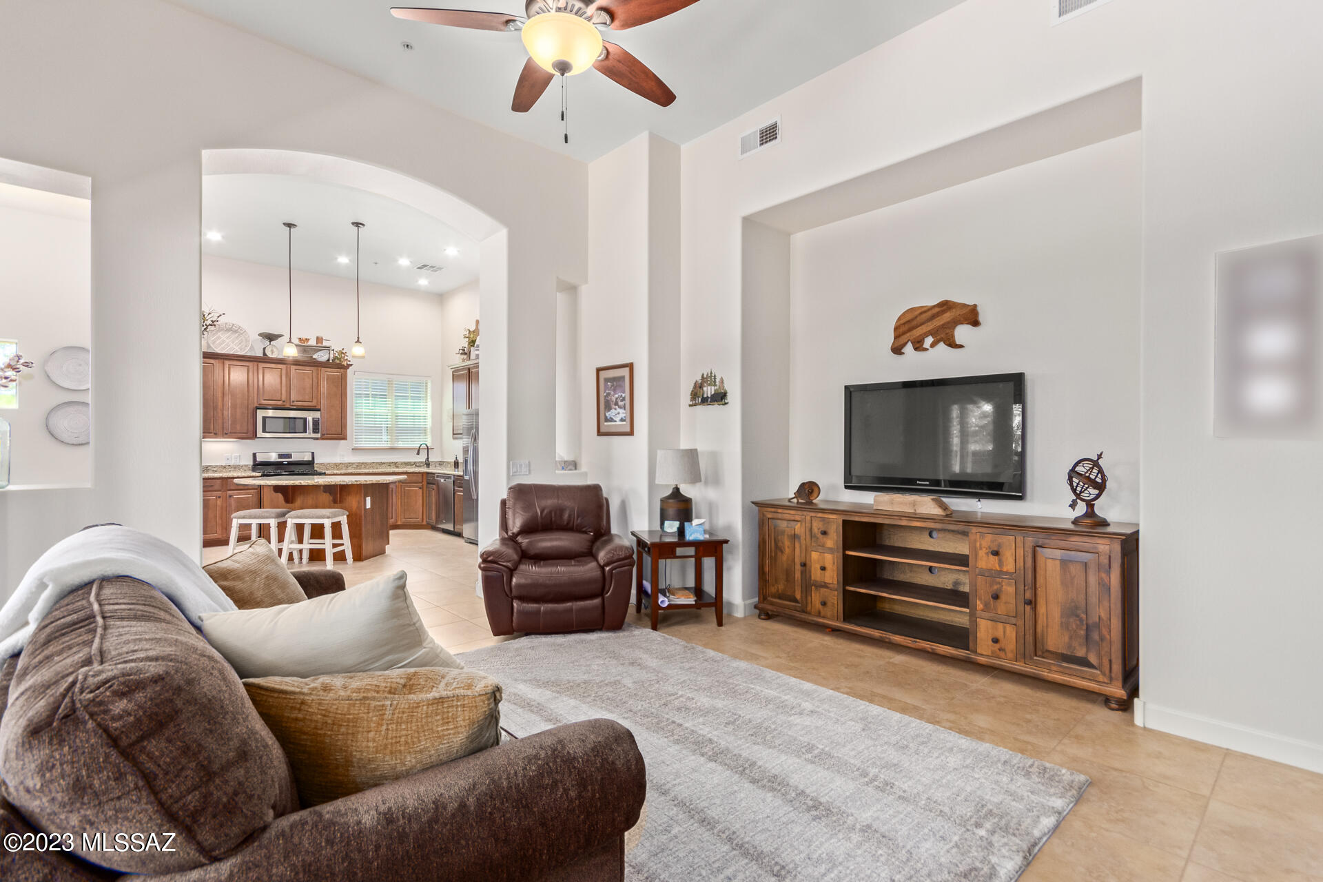 1361 S Maricopa Street