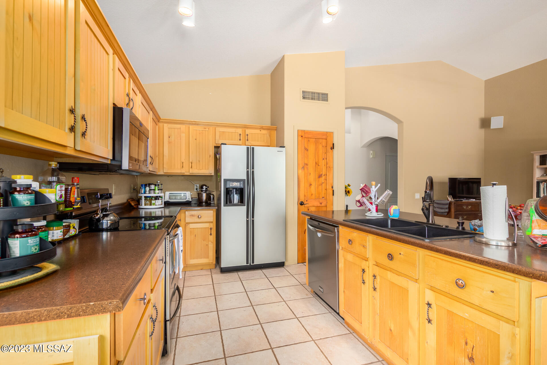 12212 N New Dawn Avenue