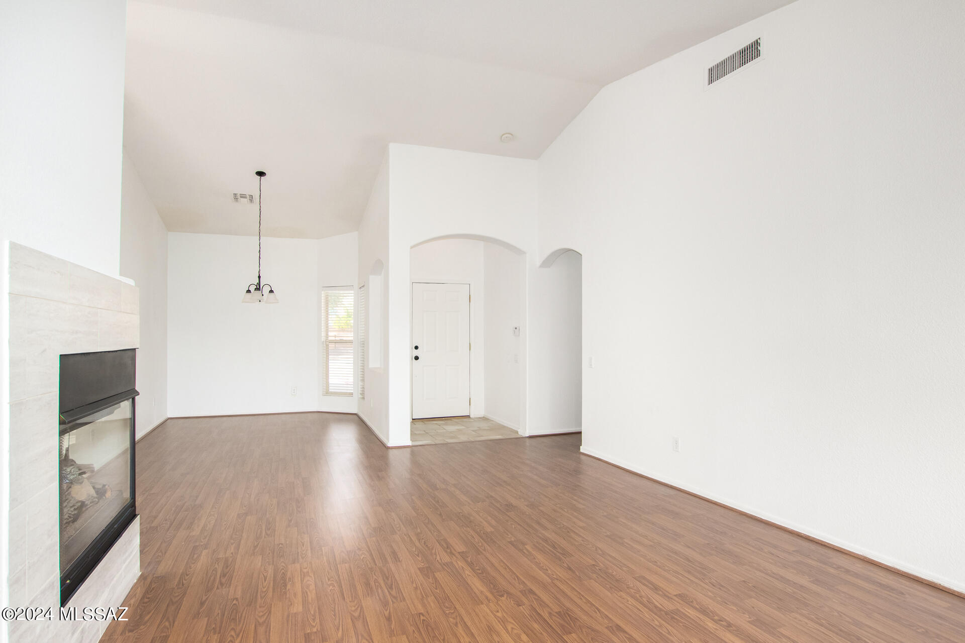 9162 N Treasure Mountain Drive