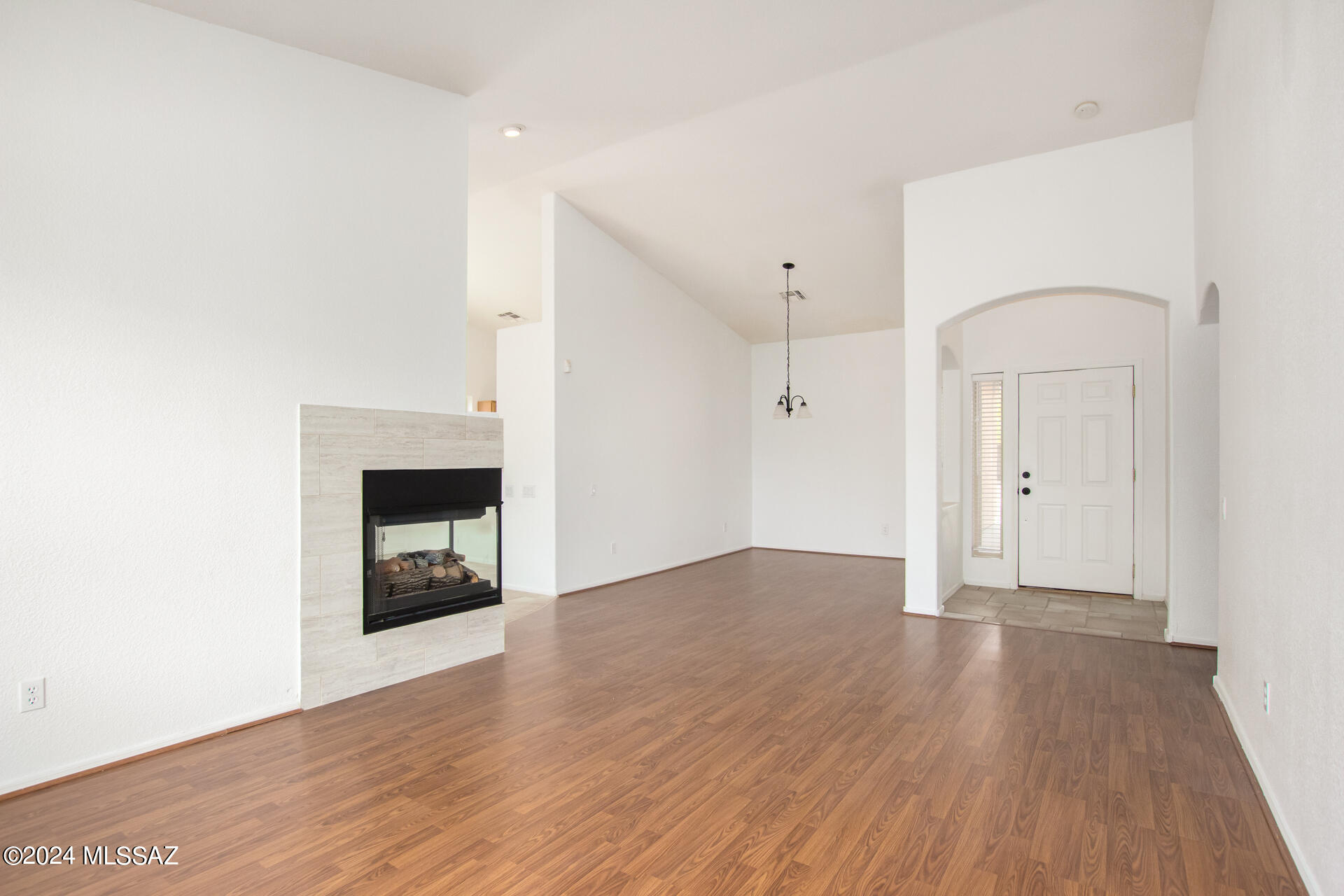 9162 N Treasure Mountain Drive