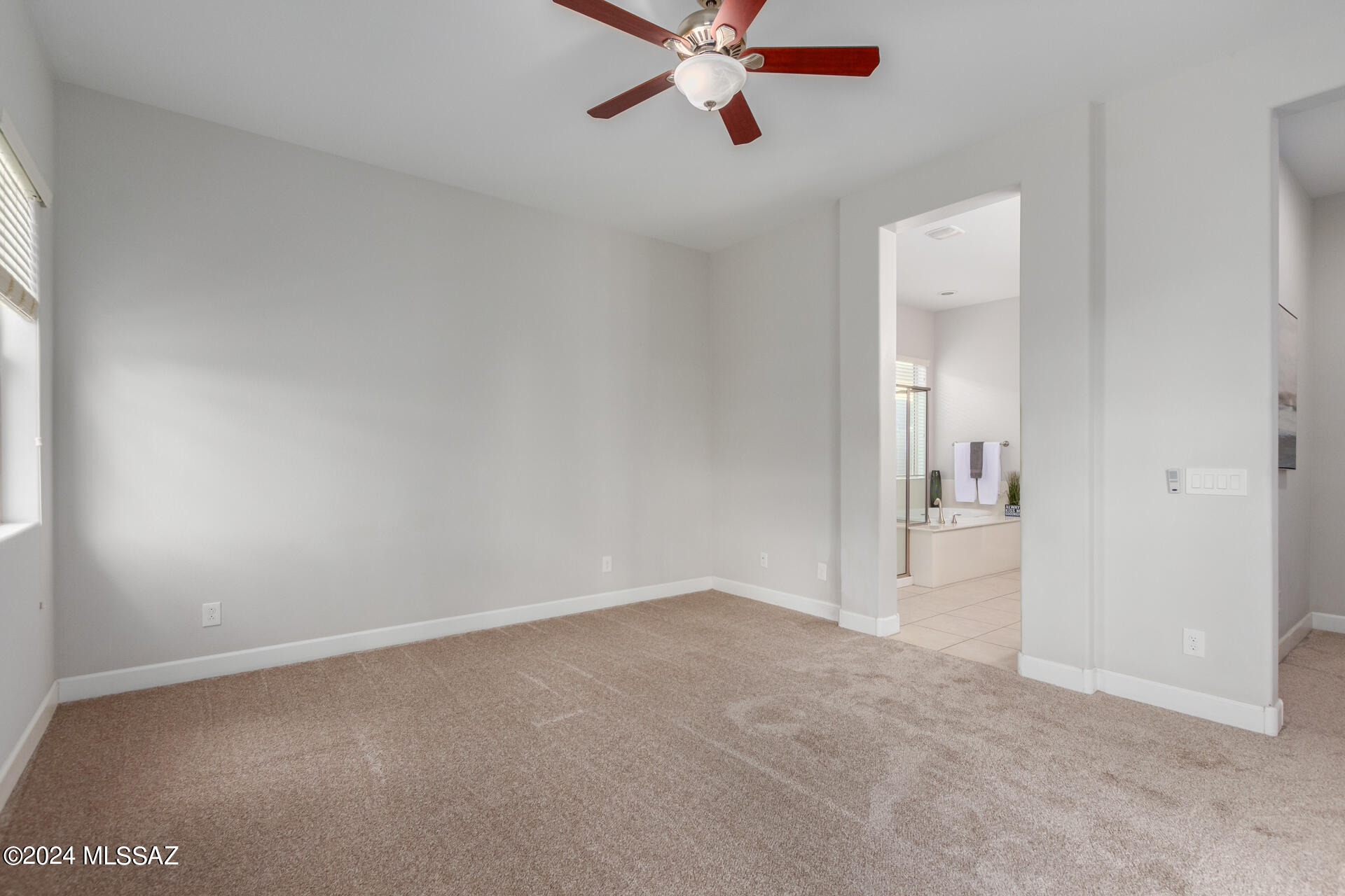 10452 E Lincoln Avenue