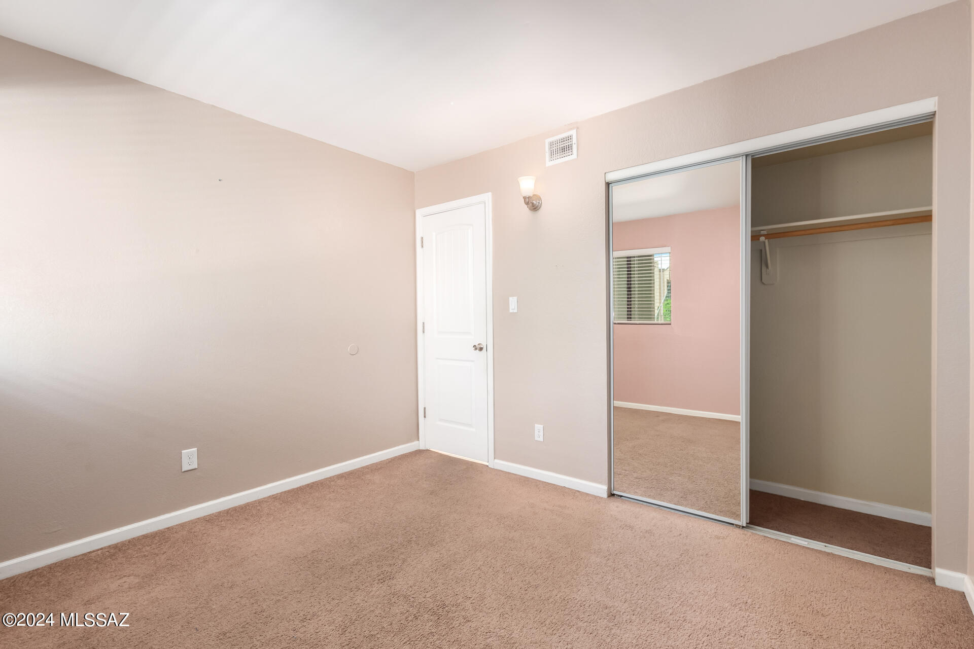 1745 E Glenn Street Unit: 127