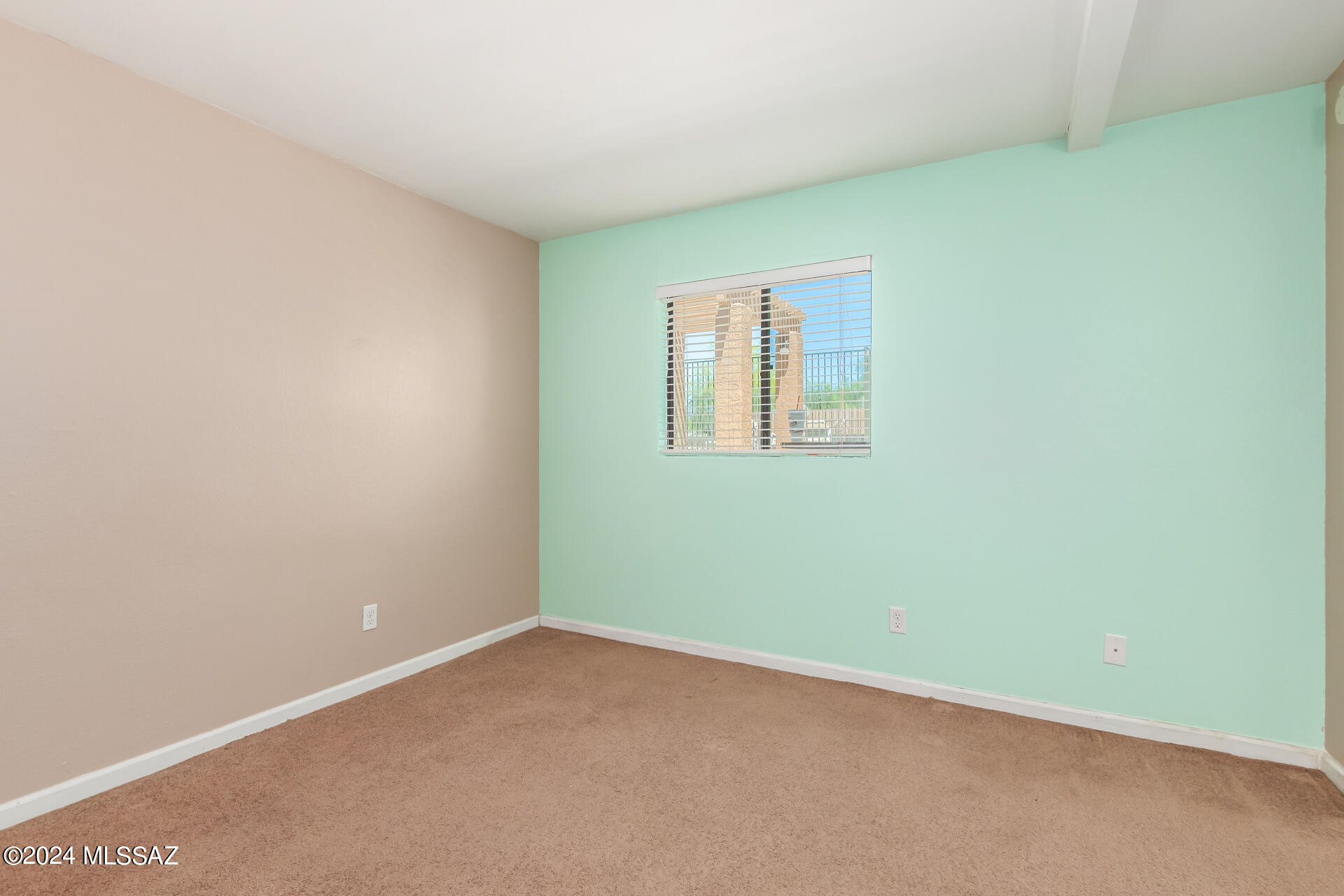 1745 E Glenn Street Unit: 127