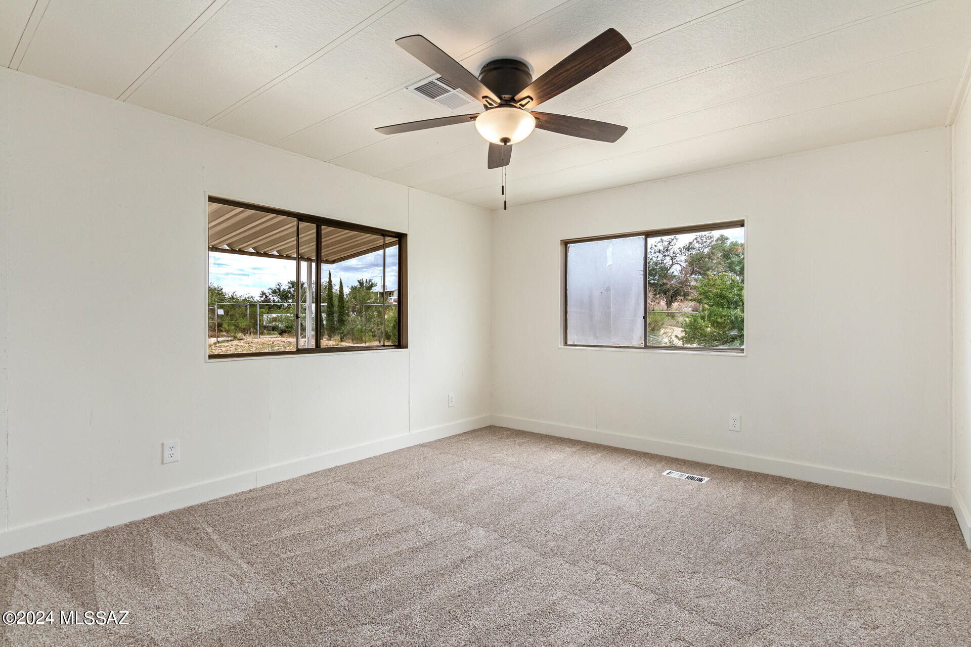 2730 N Rockliffe Boulevard