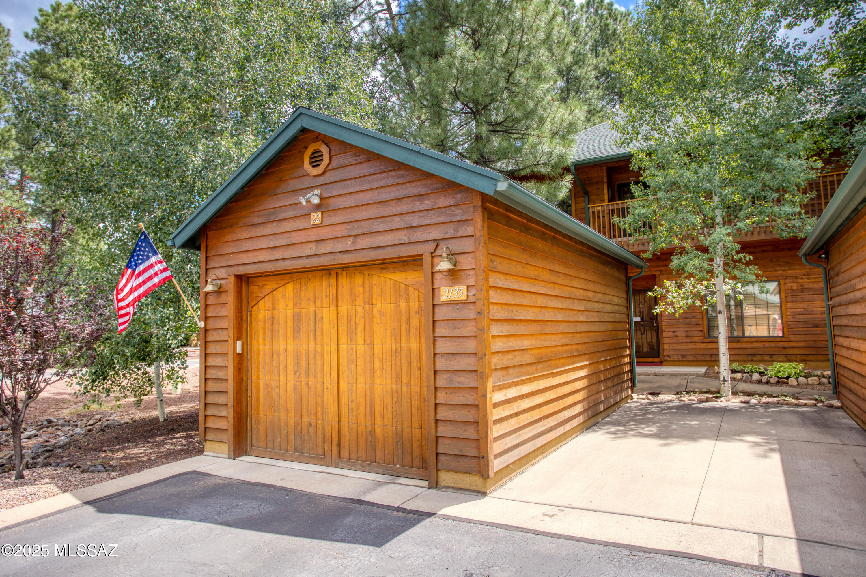 2135 Northwind Drive Unit: 22