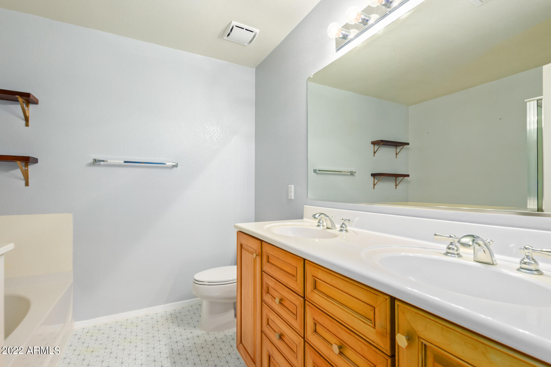 21151 E AVENIDA DEL VALLE