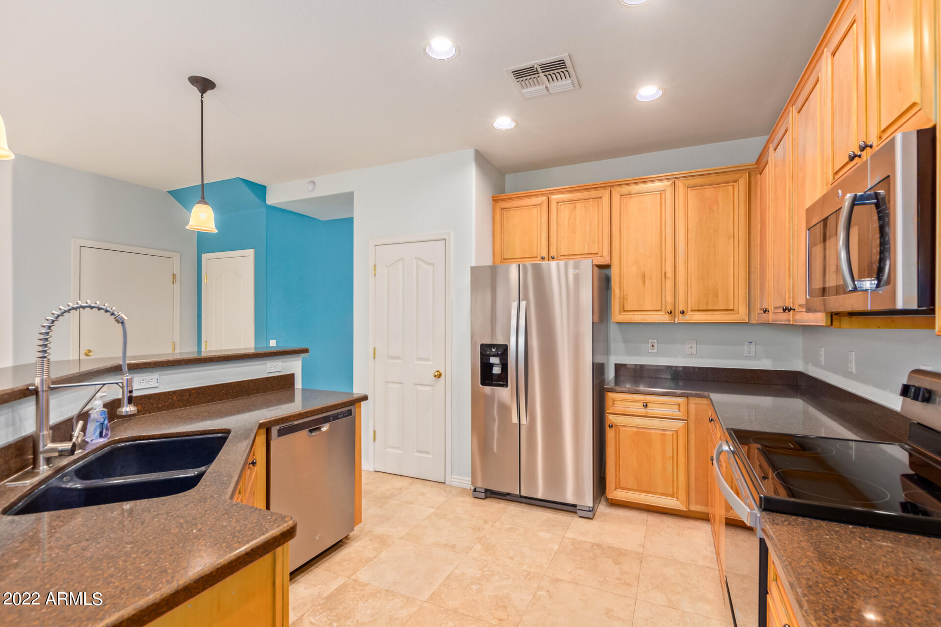 21151 E AVENIDA DEL VALLE