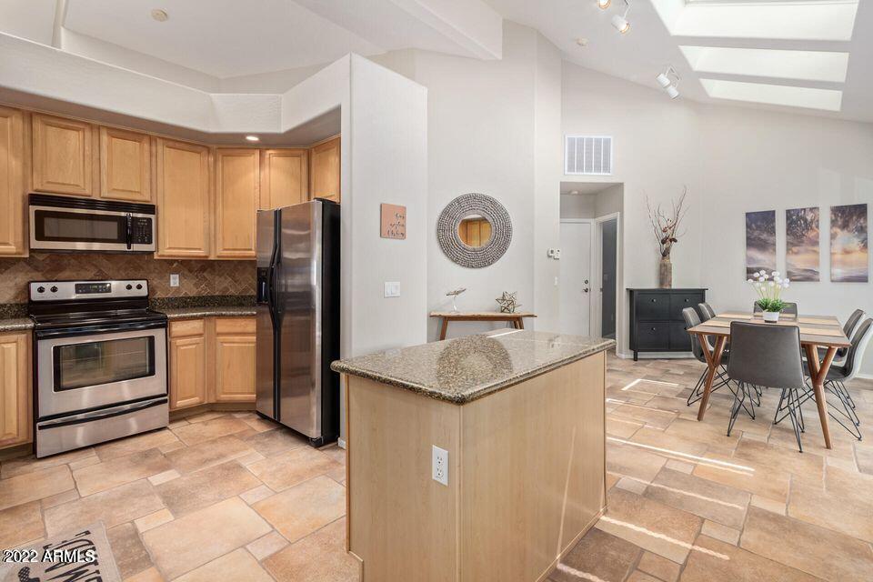 6510 S HAZELTON Lane # 127