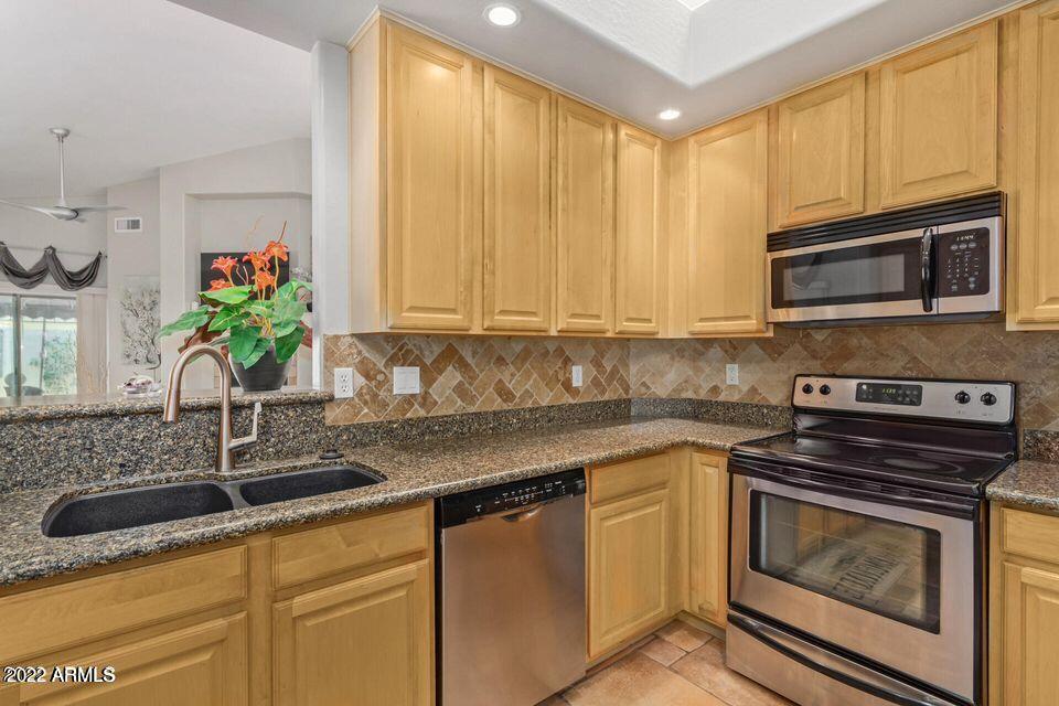 6510 S HAZELTON Lane # 127