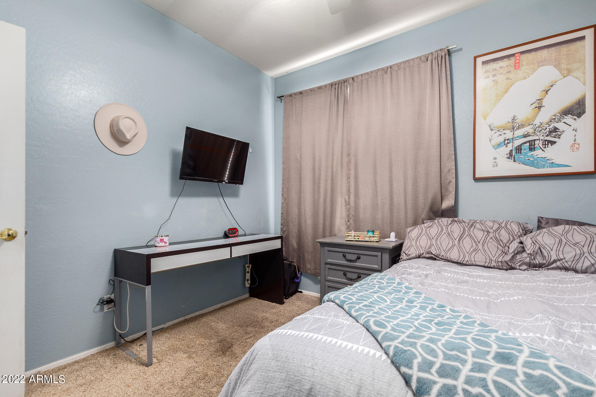 4313 E IVANHOE Street