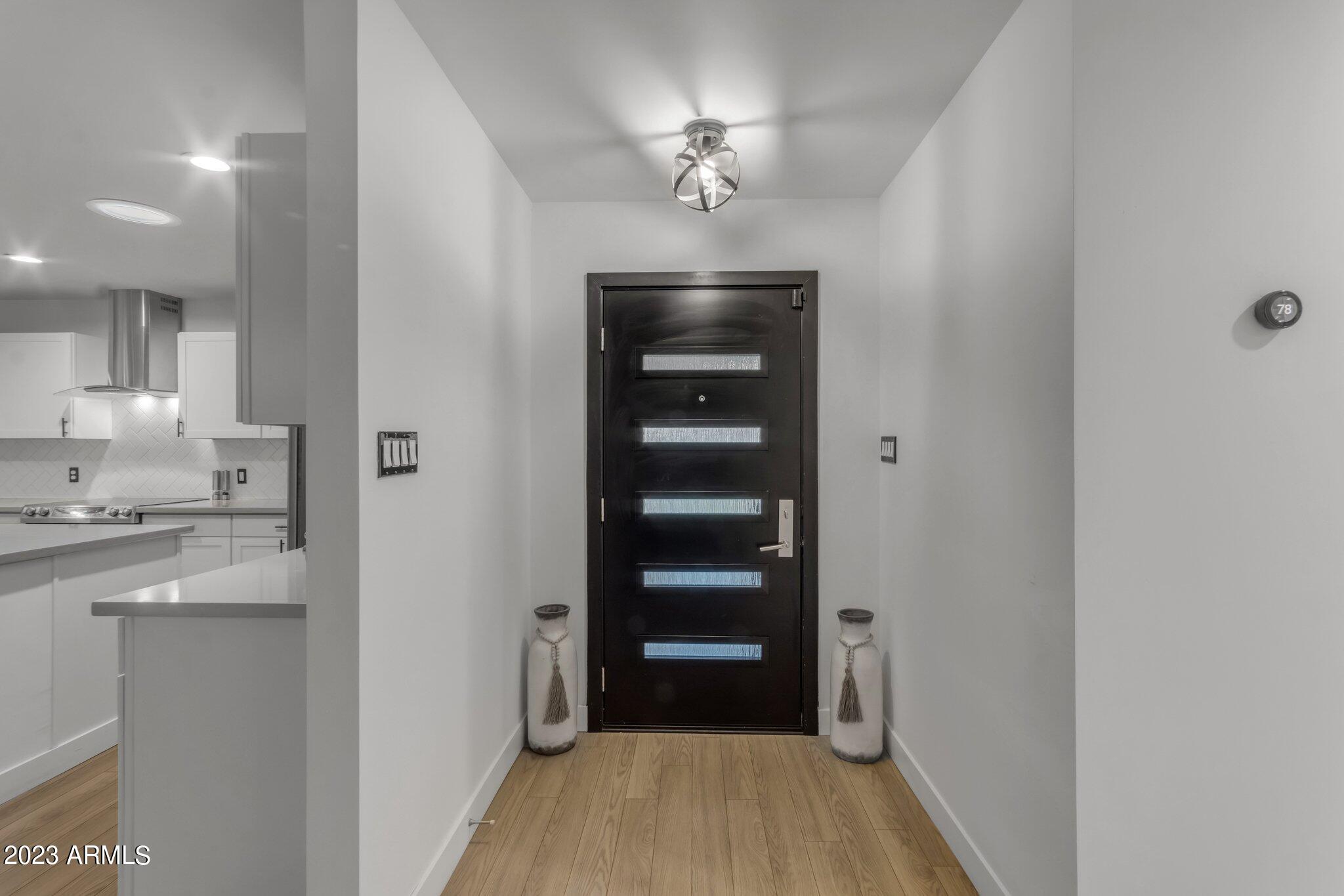 817 W GALVESTON Street