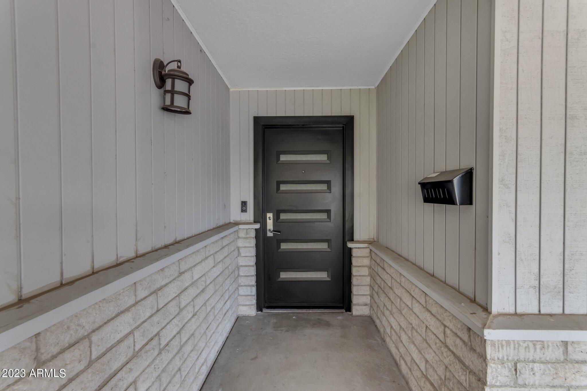 817 W GALVESTON Street