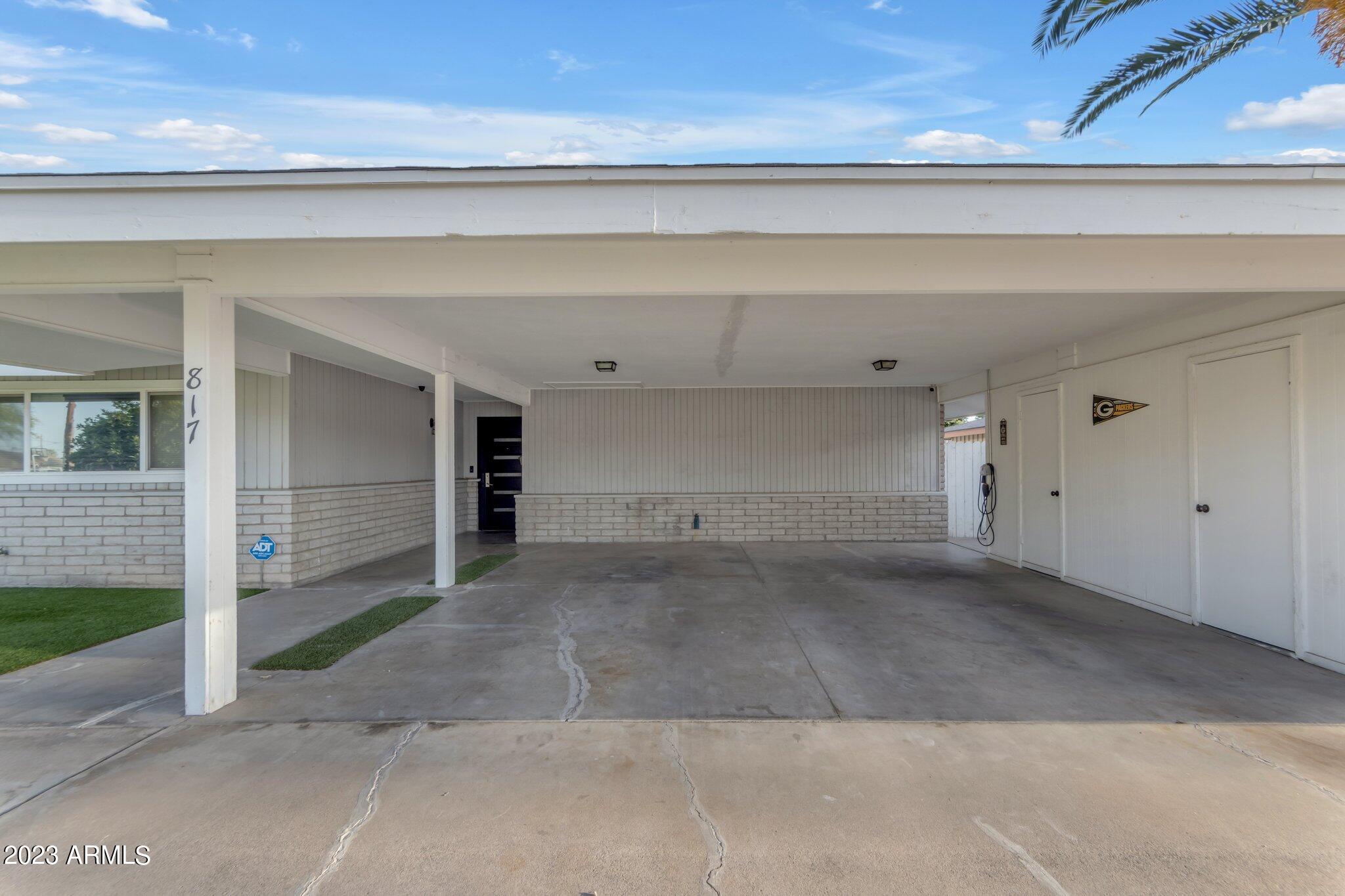 817 W GALVESTON Street