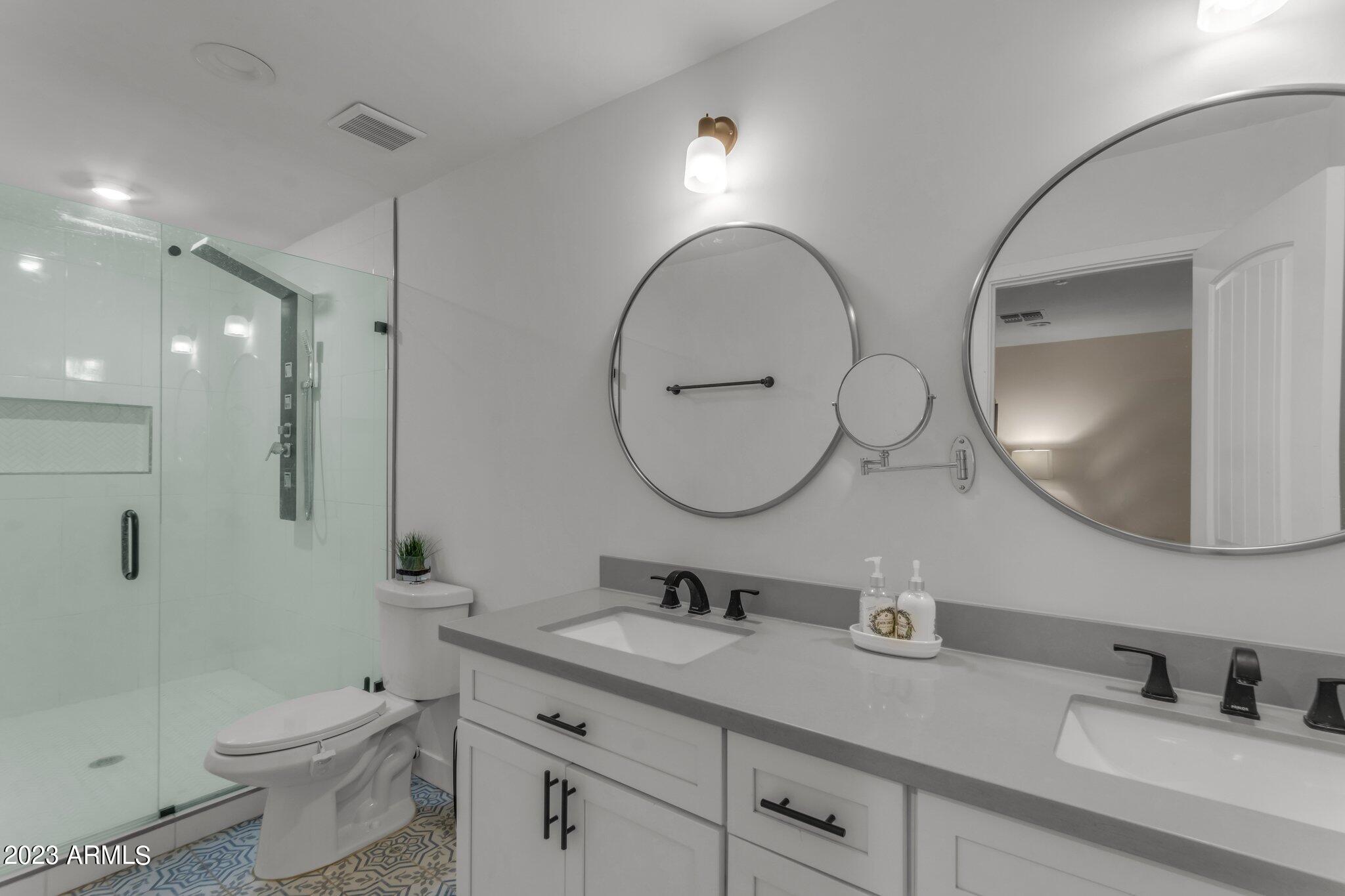 817 W GALVESTON Street