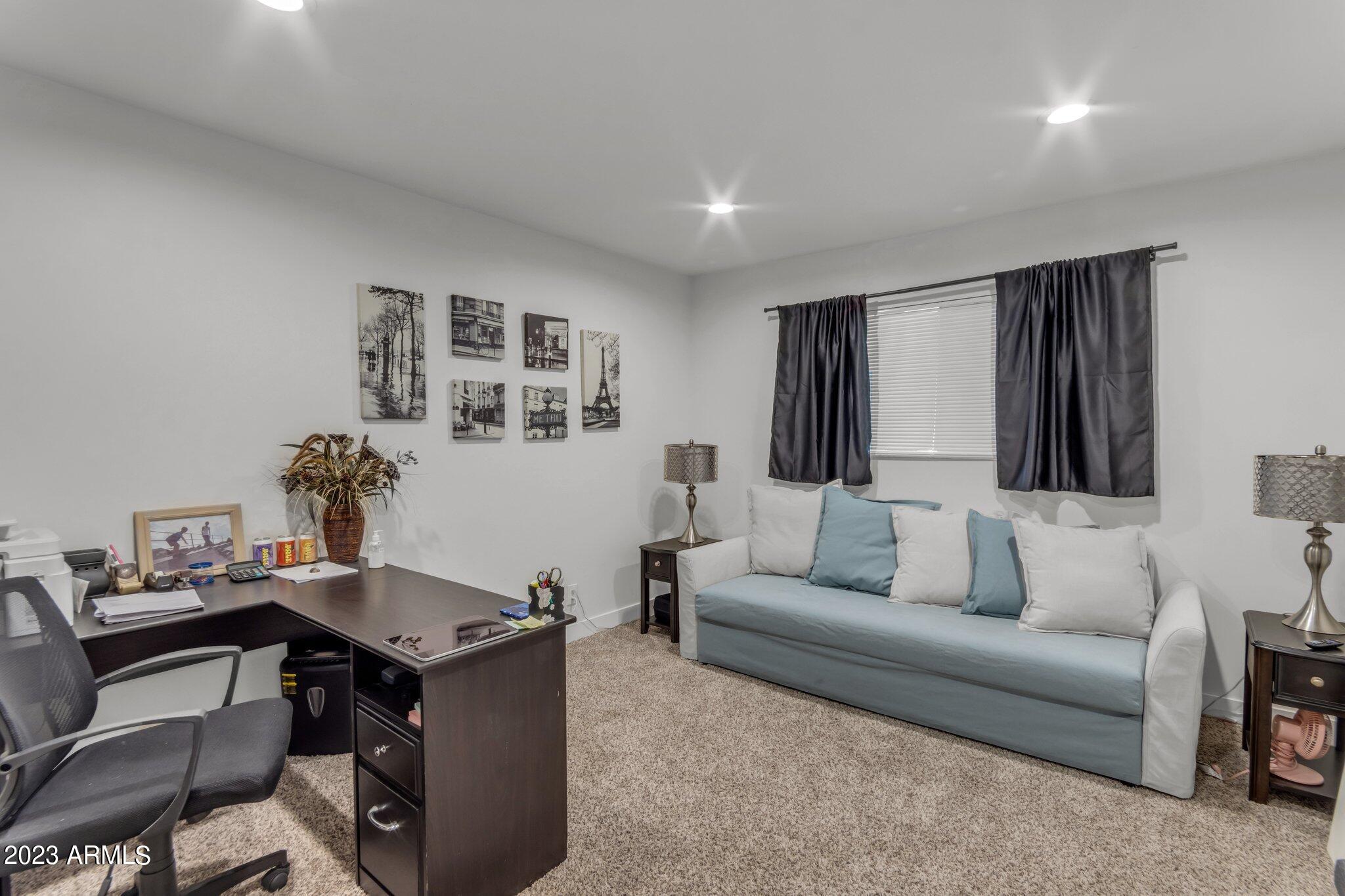 817 W GALVESTON Street