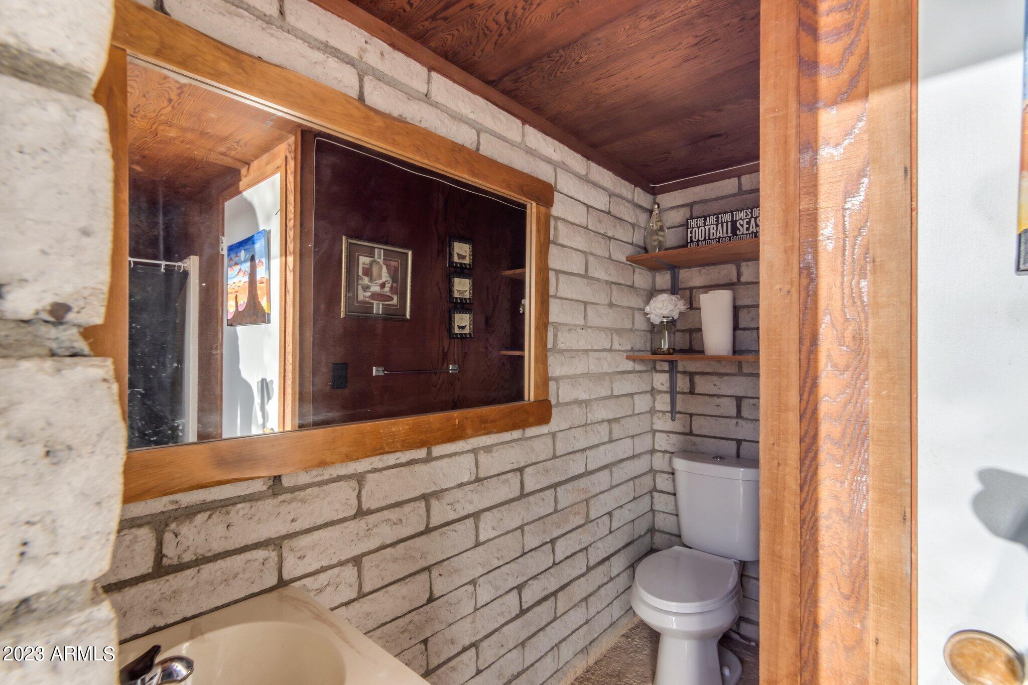 817 W GALVESTON Street