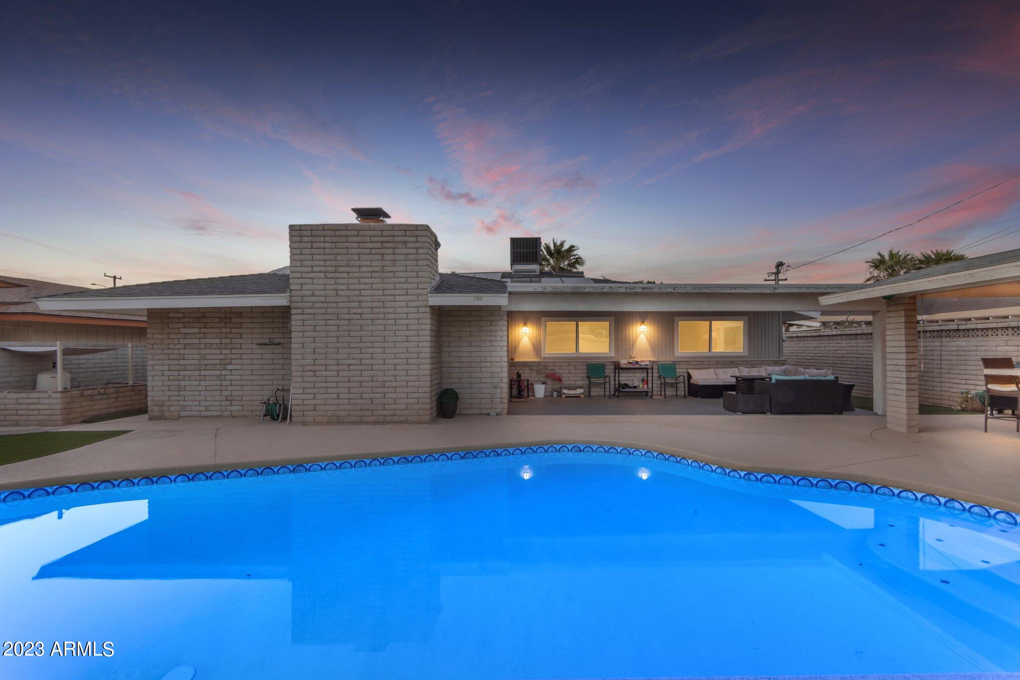 817 W GALVESTON Street