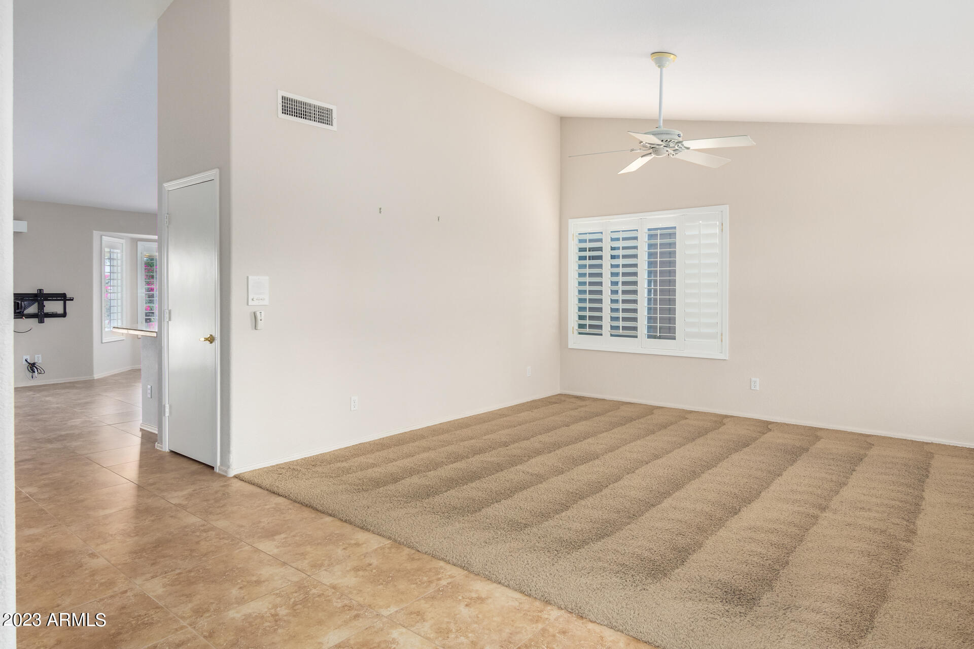 9007 E DIAMOND Drive