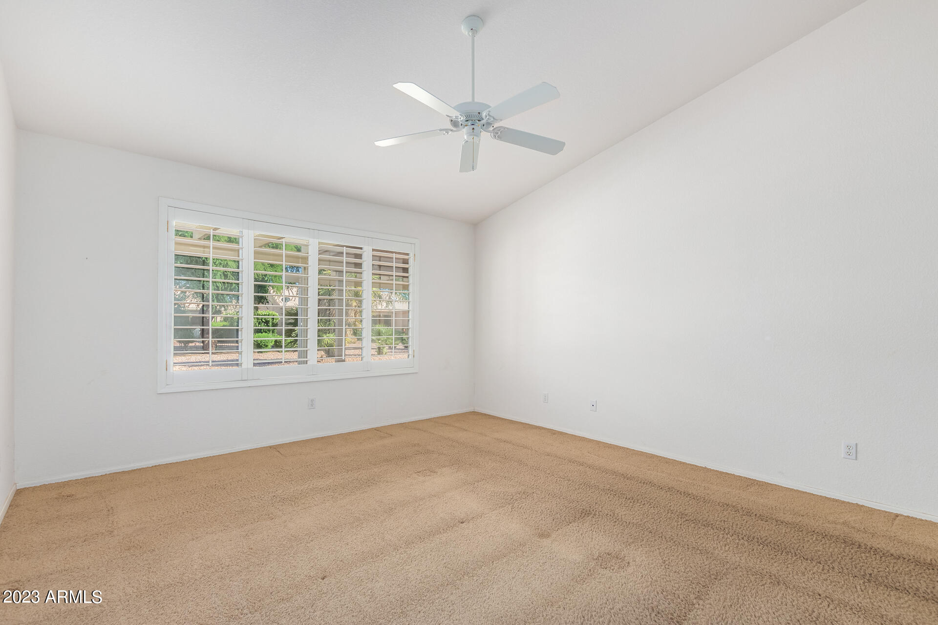 9007 E DIAMOND Drive