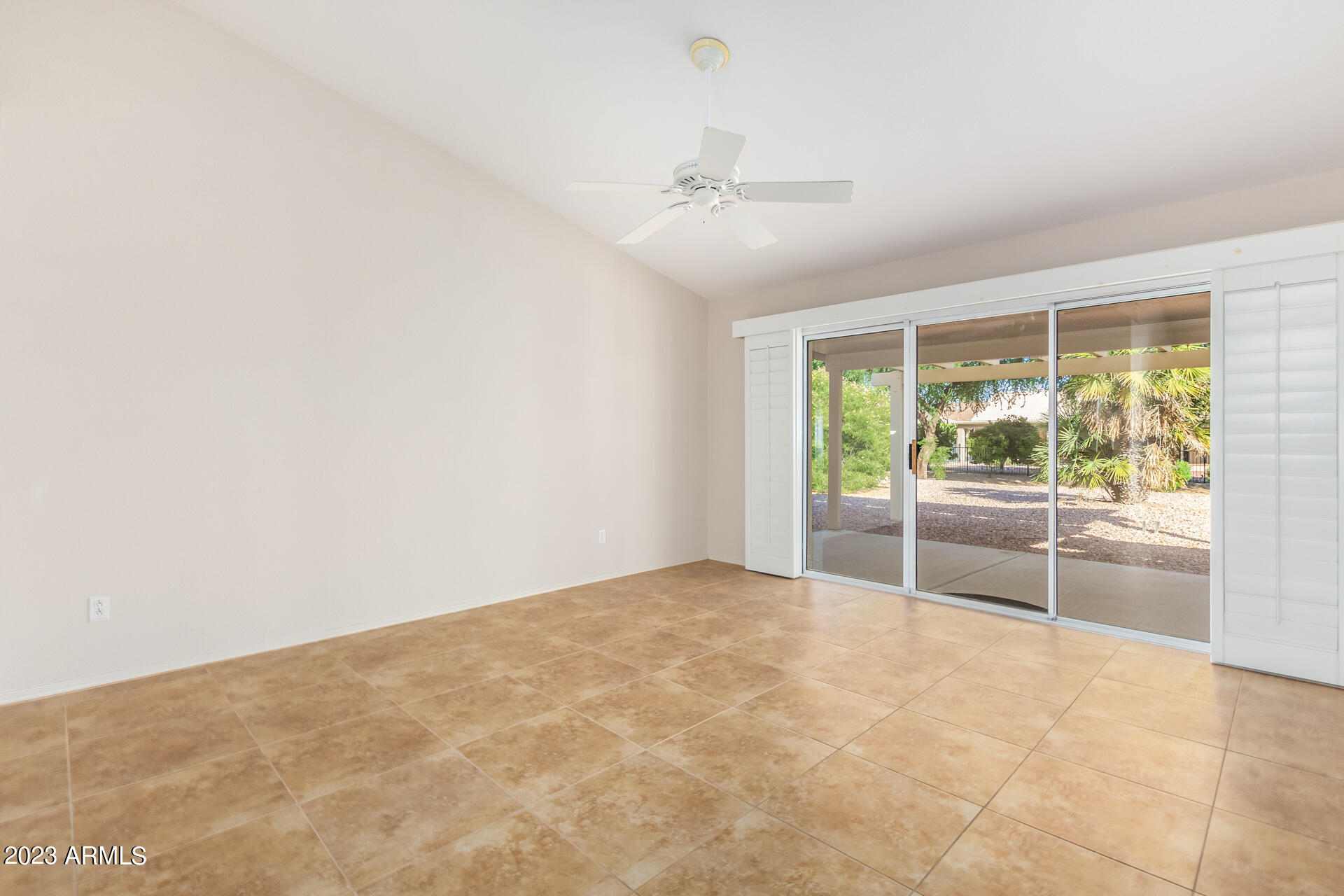 9007 E DIAMOND Drive