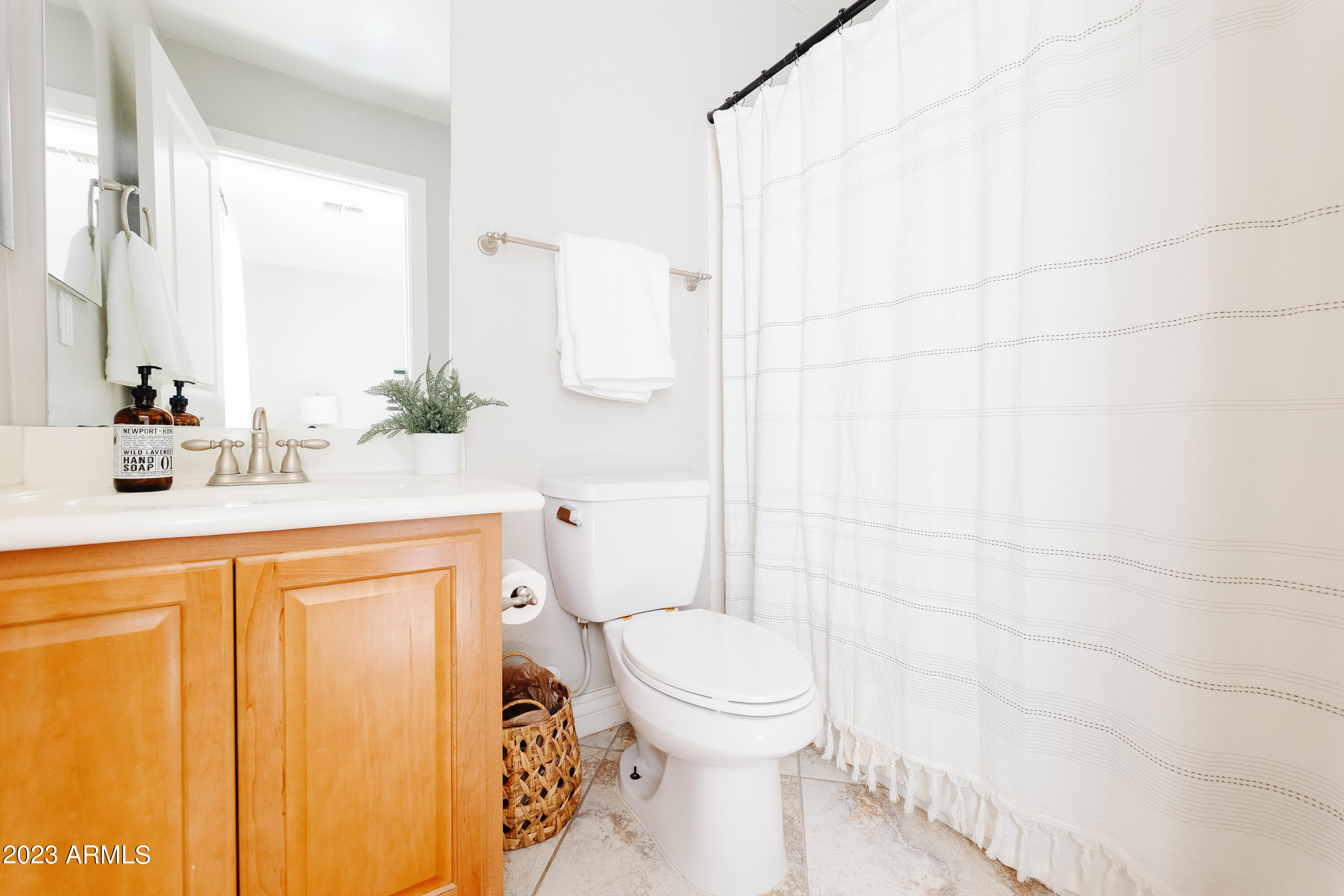 11518 E CHESTNUT Court