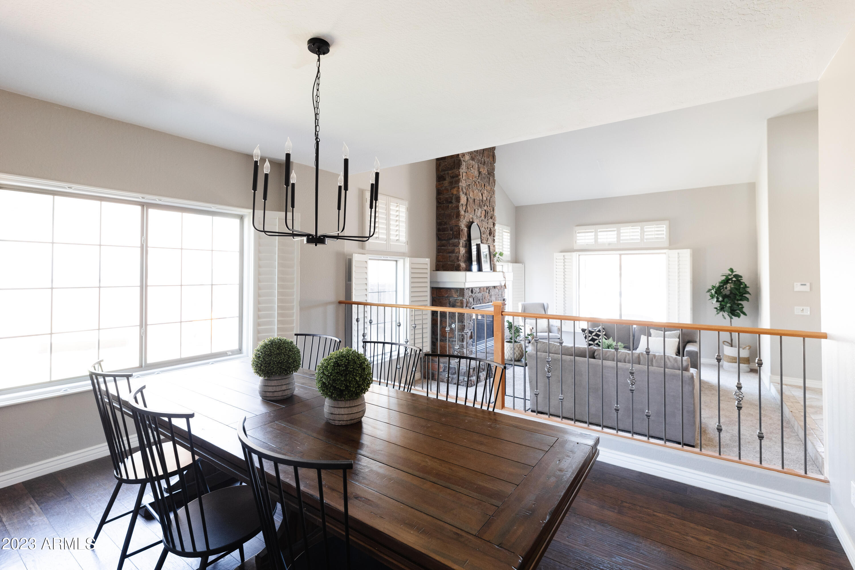 11518 E CHESTNUT Court