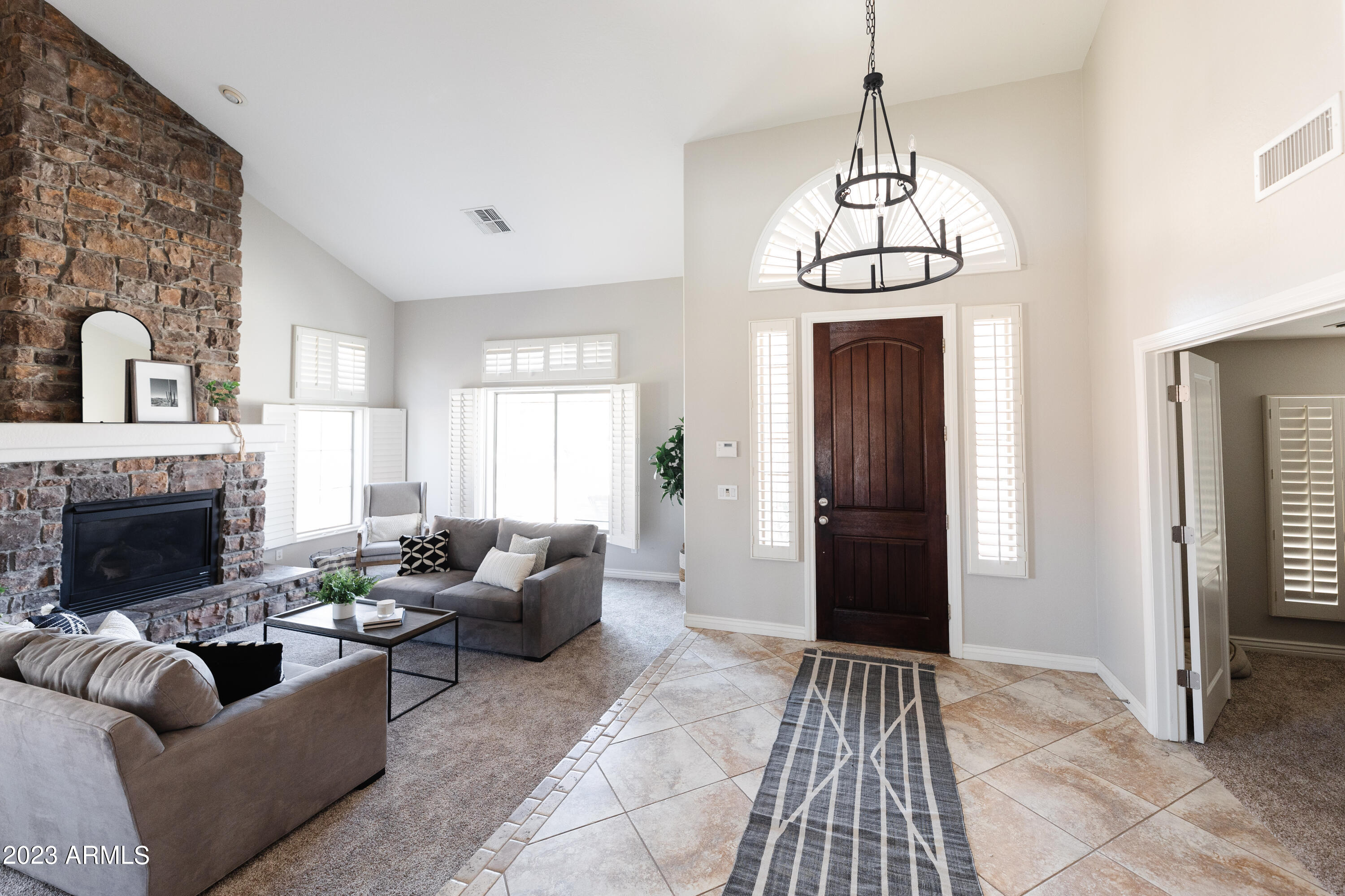 11518 E CHESTNUT Court