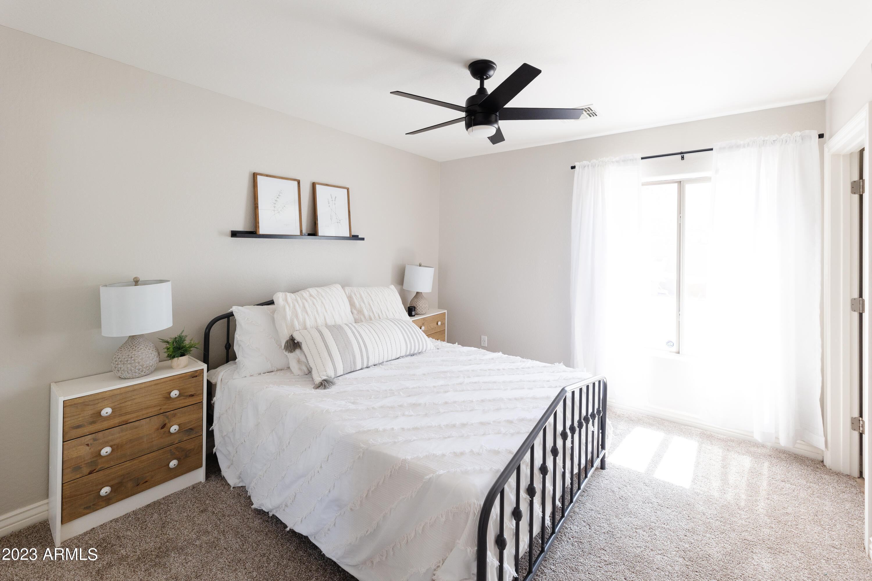 11518 E CHESTNUT Court