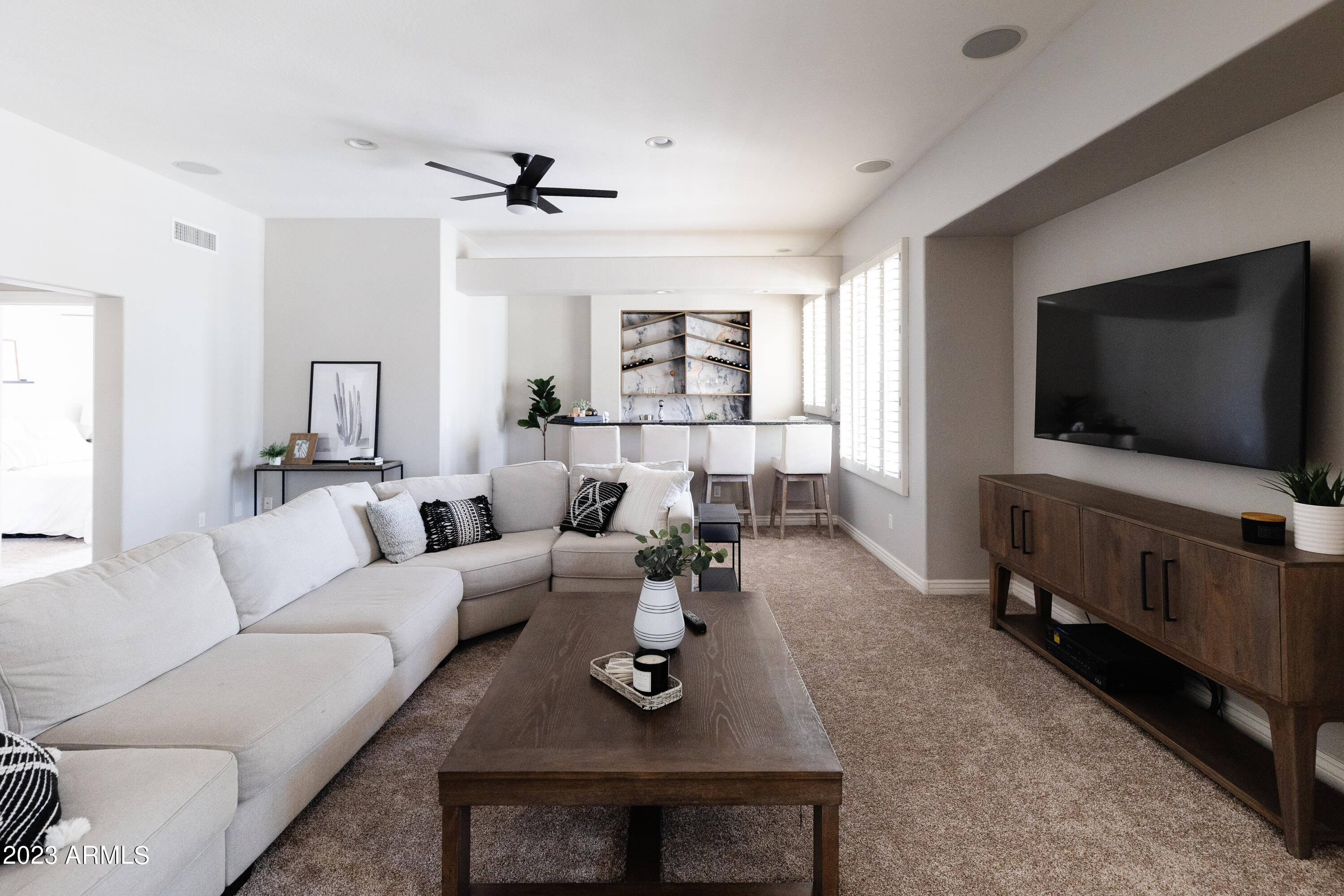 11518 E CHESTNUT Court