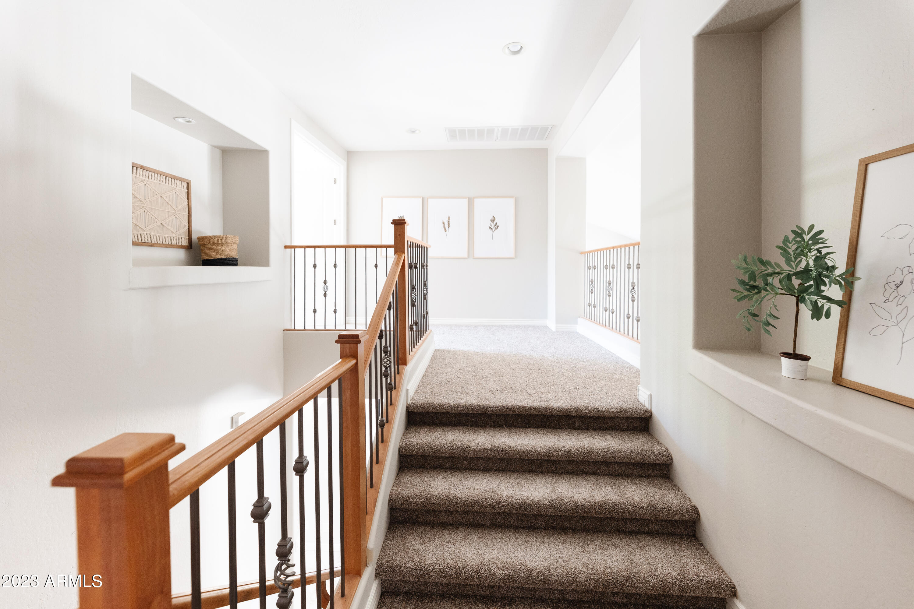 11518 E CHESTNUT Court