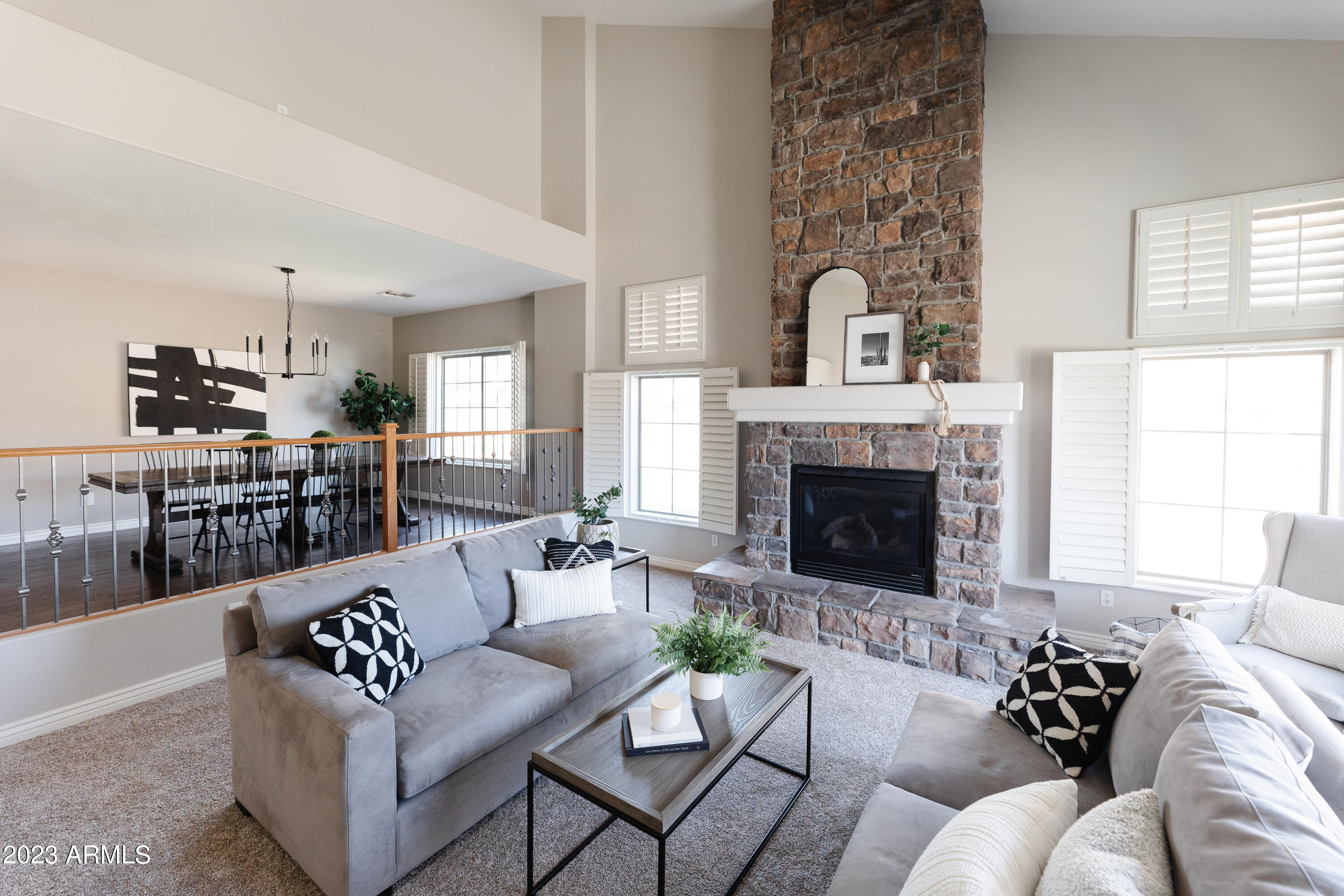 11518 E CHESTNUT Court