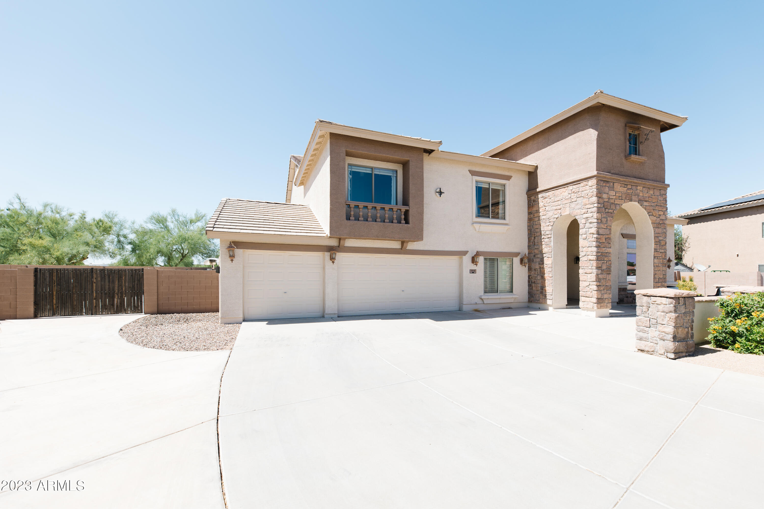 11518 E CHESTNUT Court