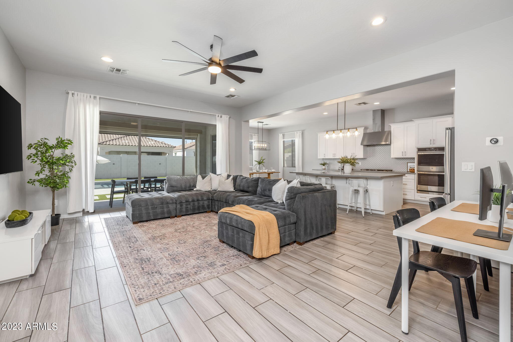 10238 E AMPERE Avenue